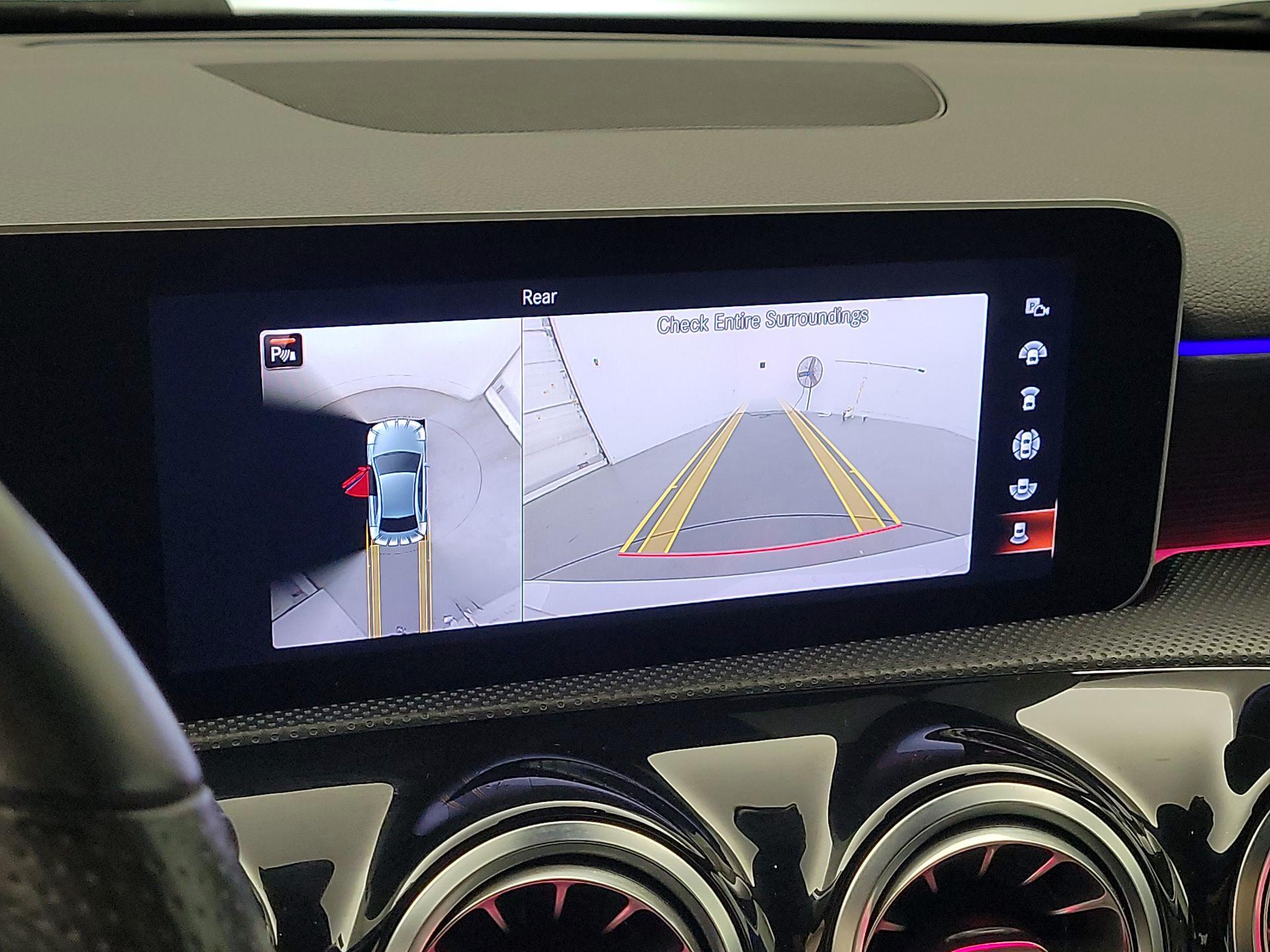 Thumbnail: 2020 Mercedes-Benz A-Class - 14