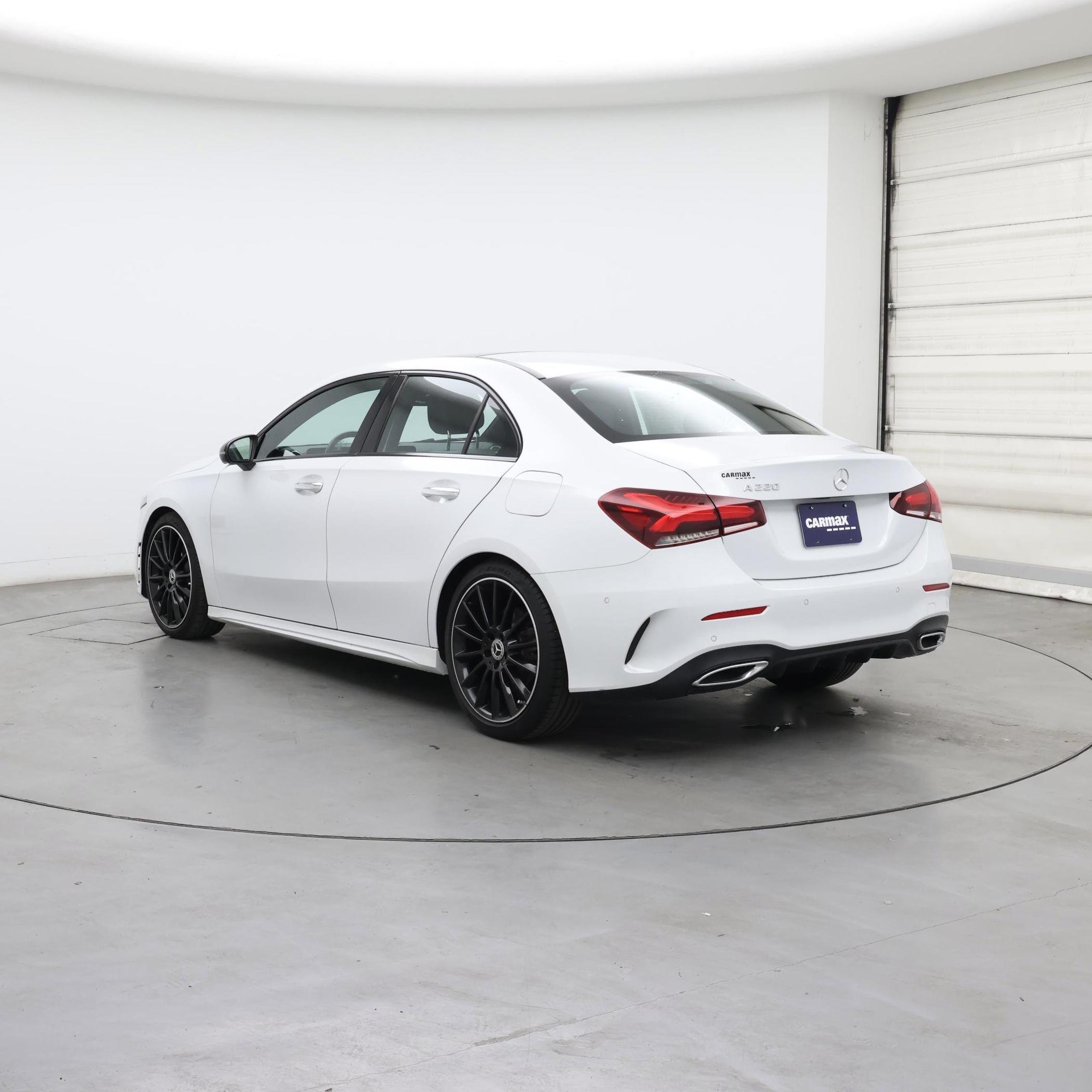 Thumbnail: 2020 Mercedes-Benz A-Class - 2