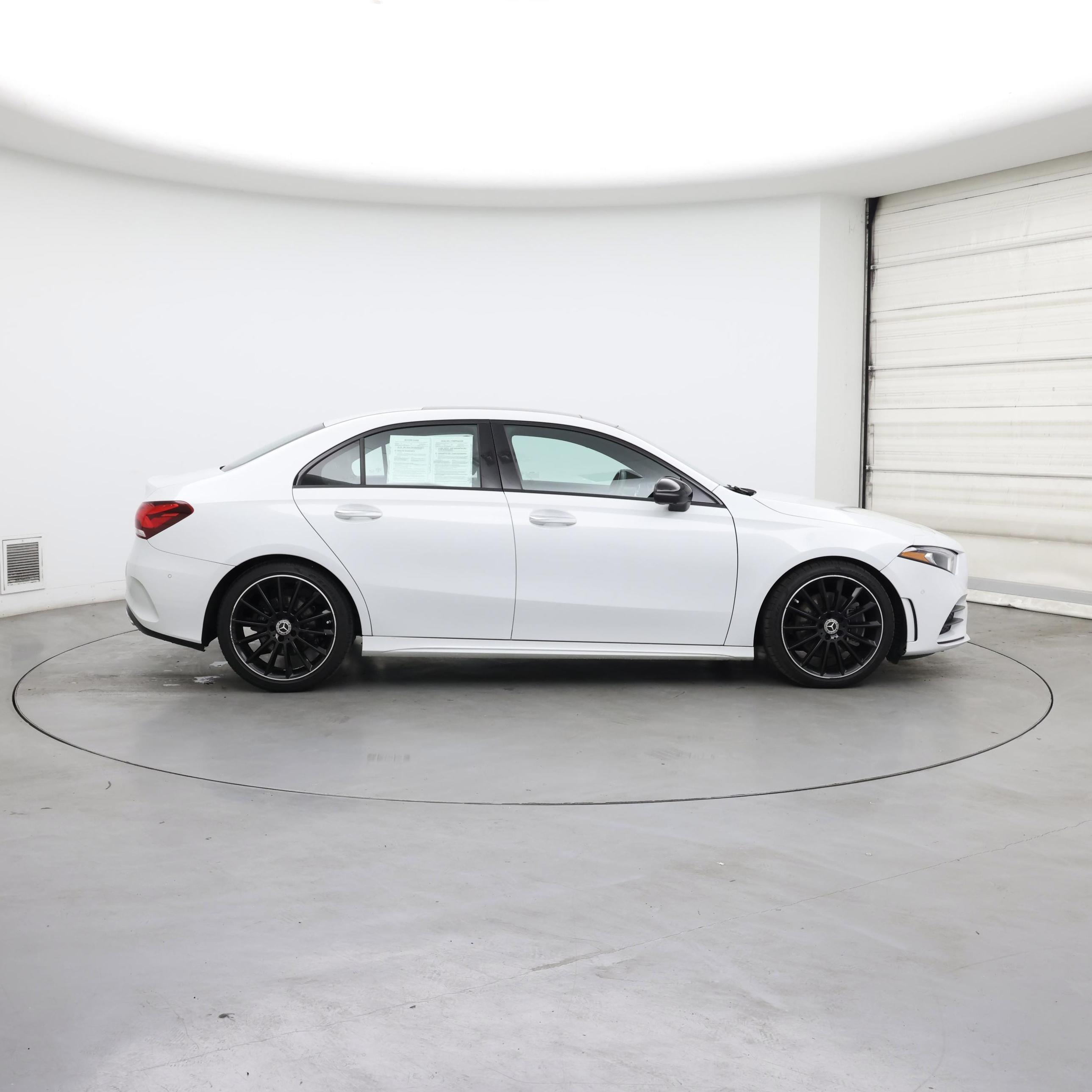 Thumbnail: 2020 Mercedes-Benz A-Class - 7