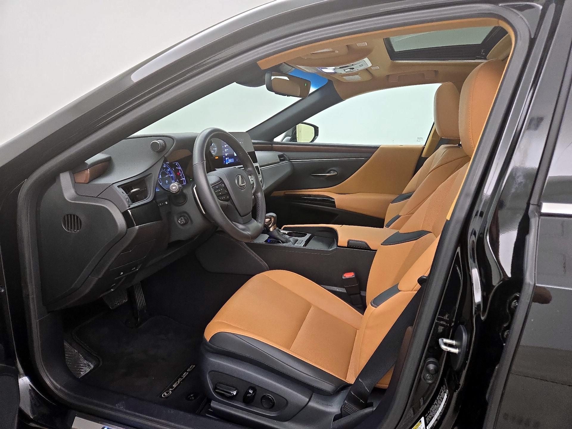 Thumbnail: 2024 Lexus ES - 11