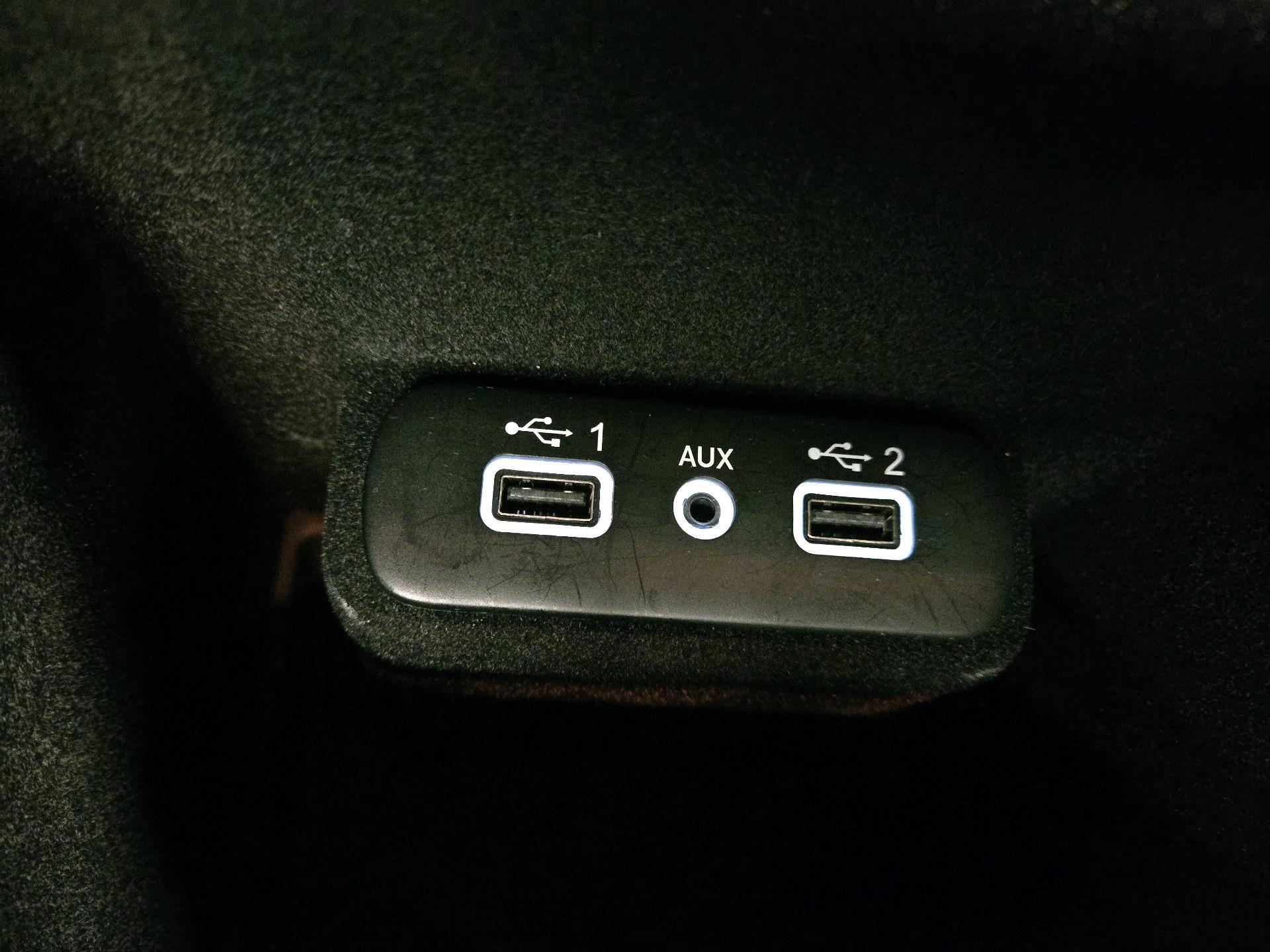 Thumbnail: 2022 Dodge Charger - 18