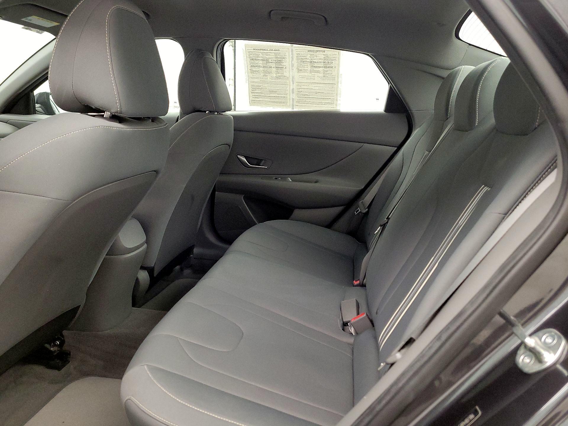 Thumbnail: 2023 Hyundai Elantra - 19