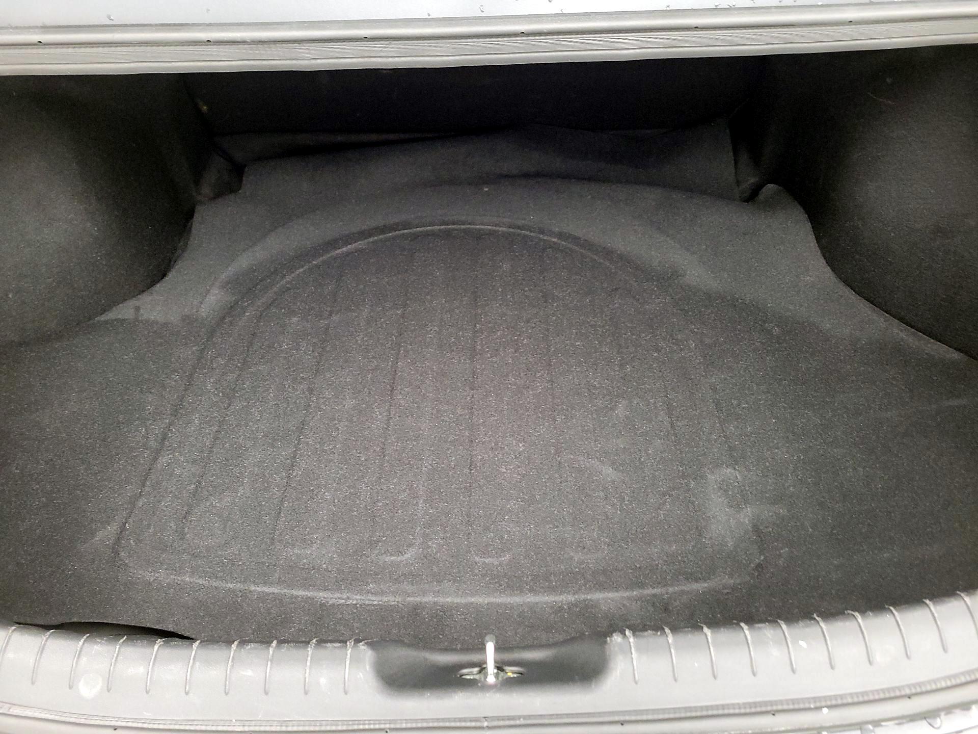 Thumbnail: 2023 Hyundai Elantra - 20