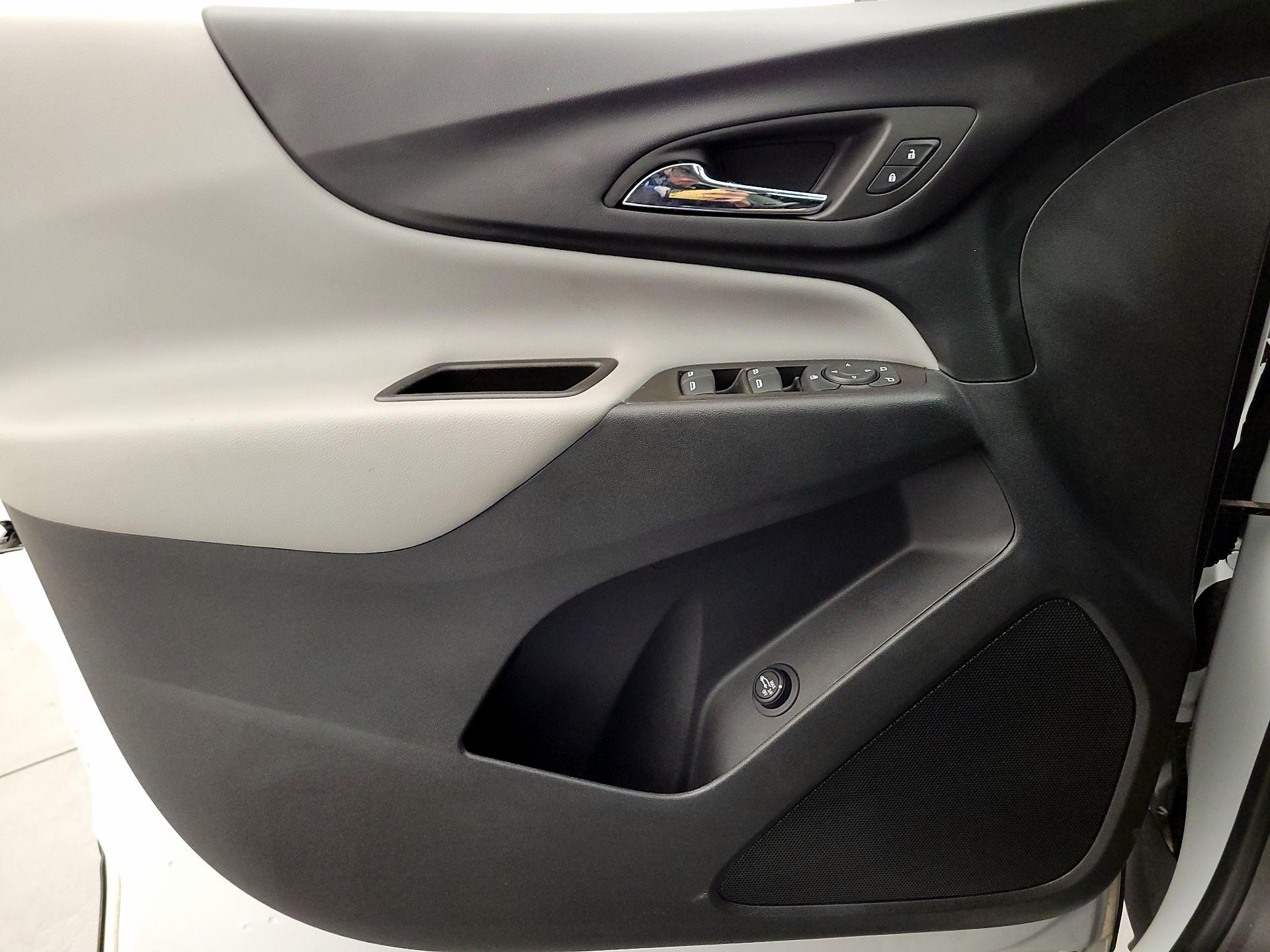 Thumbnail: 2023 Chevrolet Equinox - 12