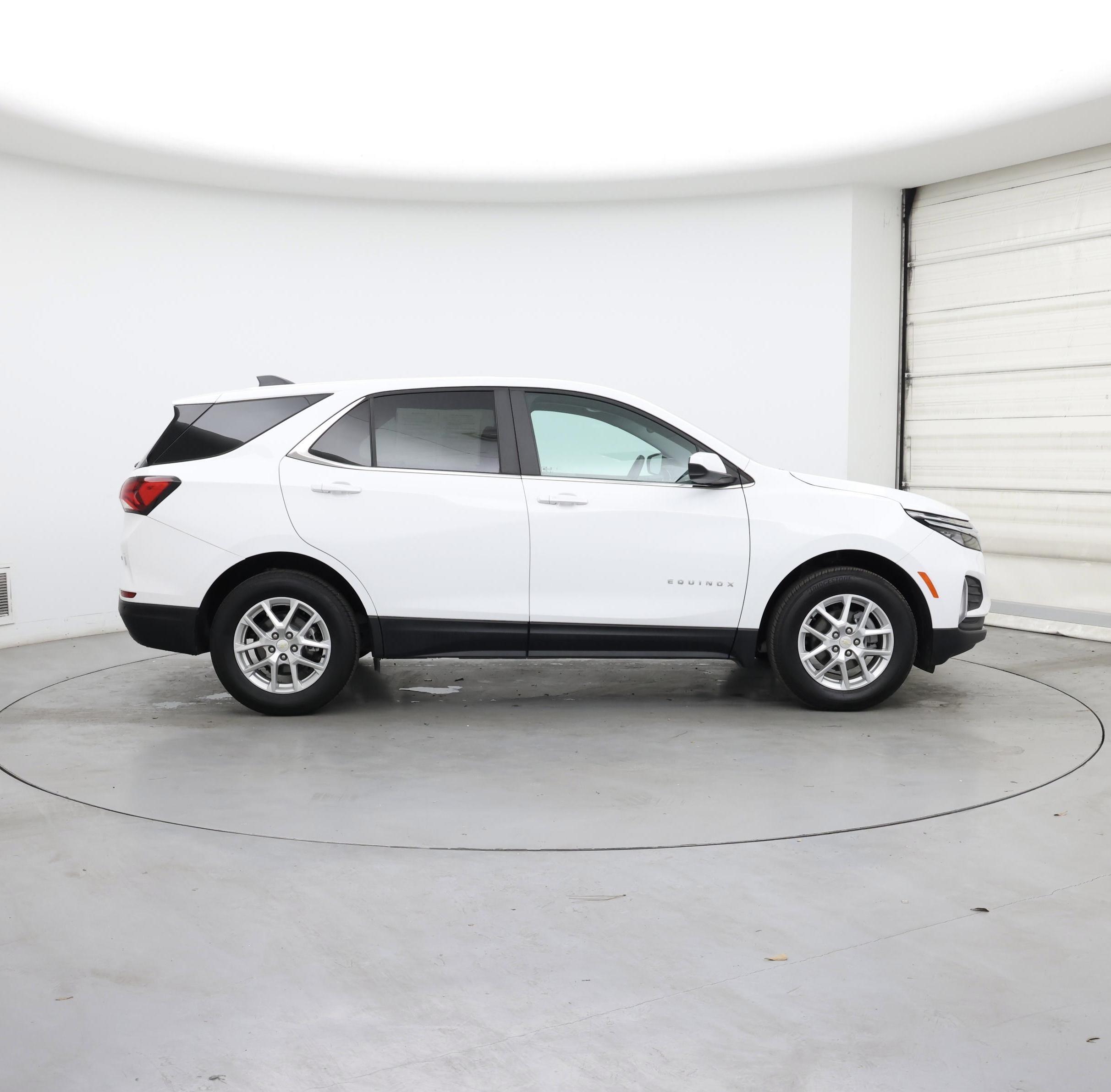 Thumbnail: 2023 Chevrolet Equinox - 7