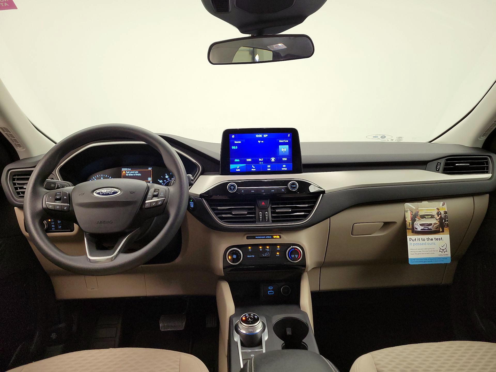 Thumbnail: 2021 Ford Escape - 9