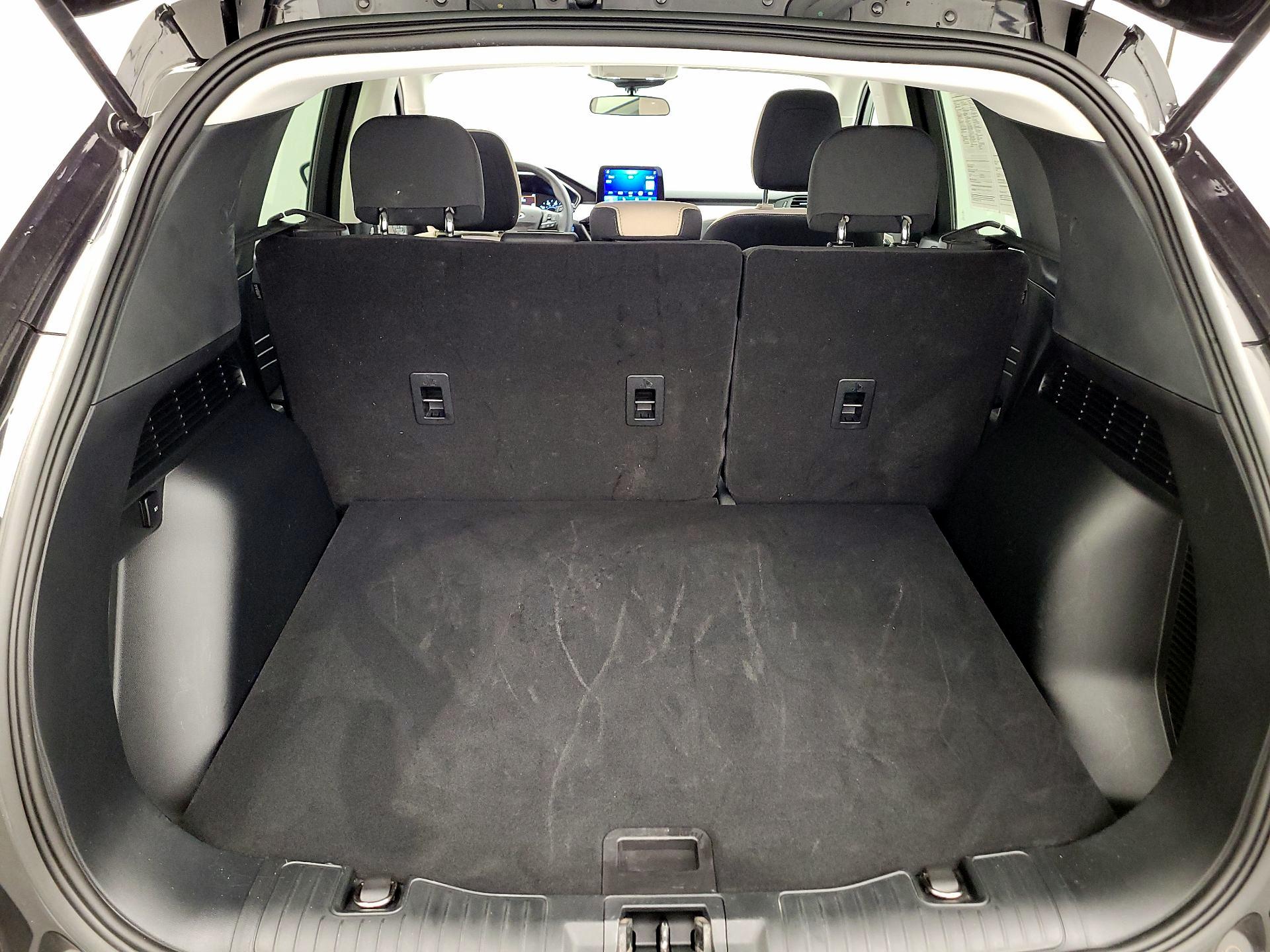 Thumbnail: 2021 Ford Escape - 20