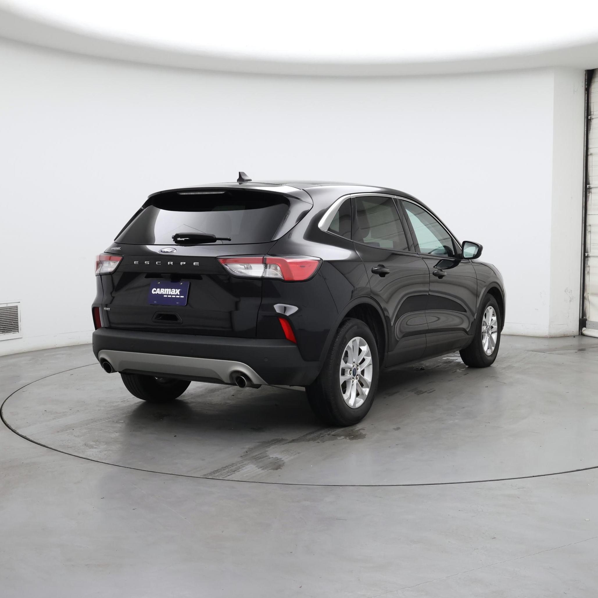 Thumbnail: 2021 Ford Escape - 8
