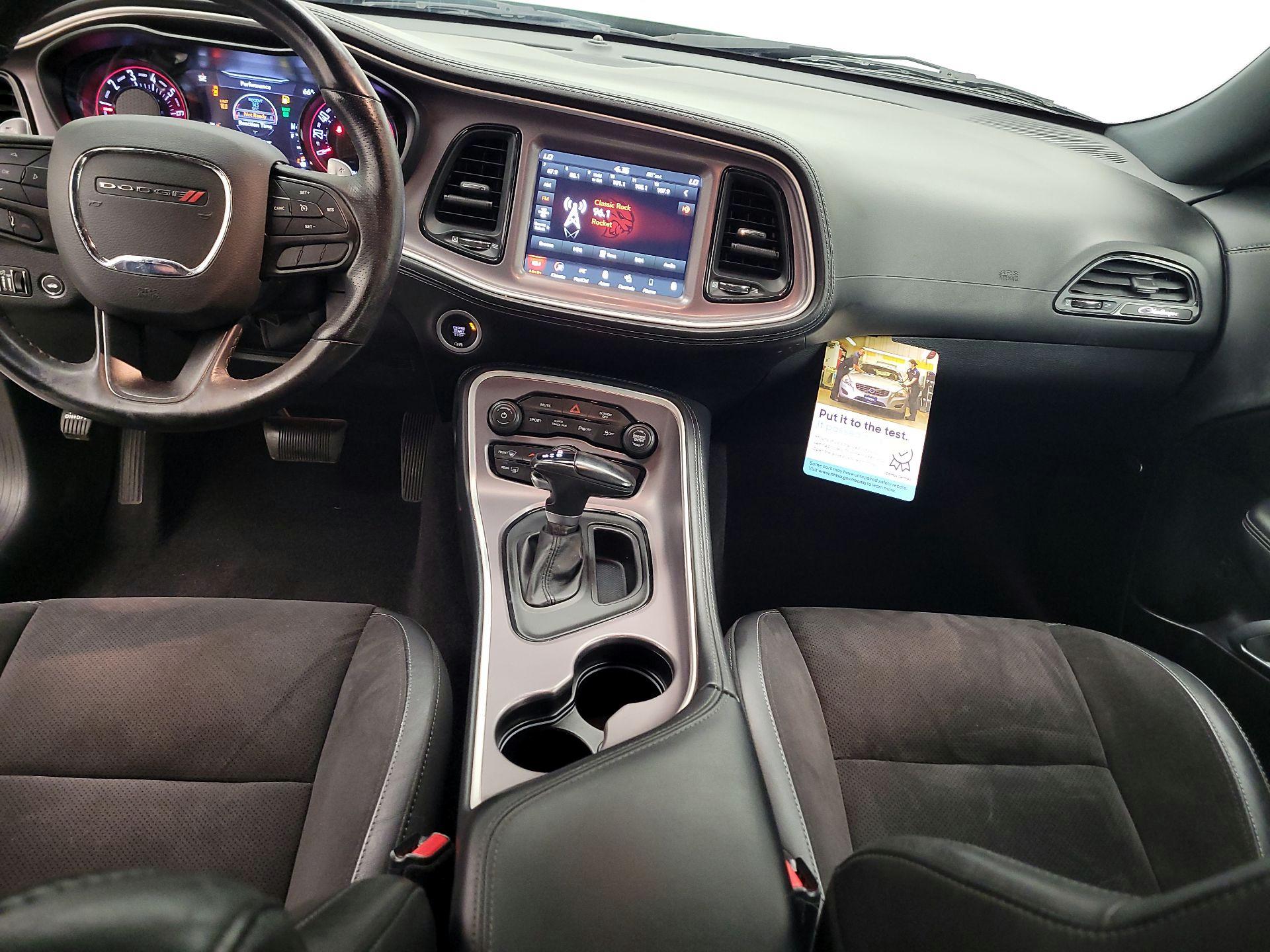 Thumbnail: 2022 Dodge Challenger - 9