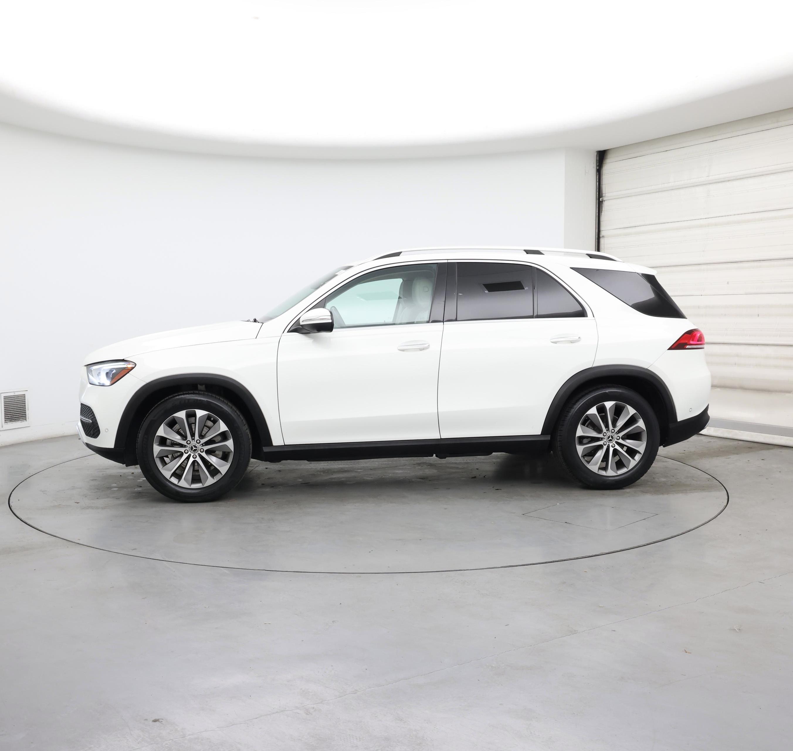 Thumbnail: 2021 Mercedes-Benz GLE - 3