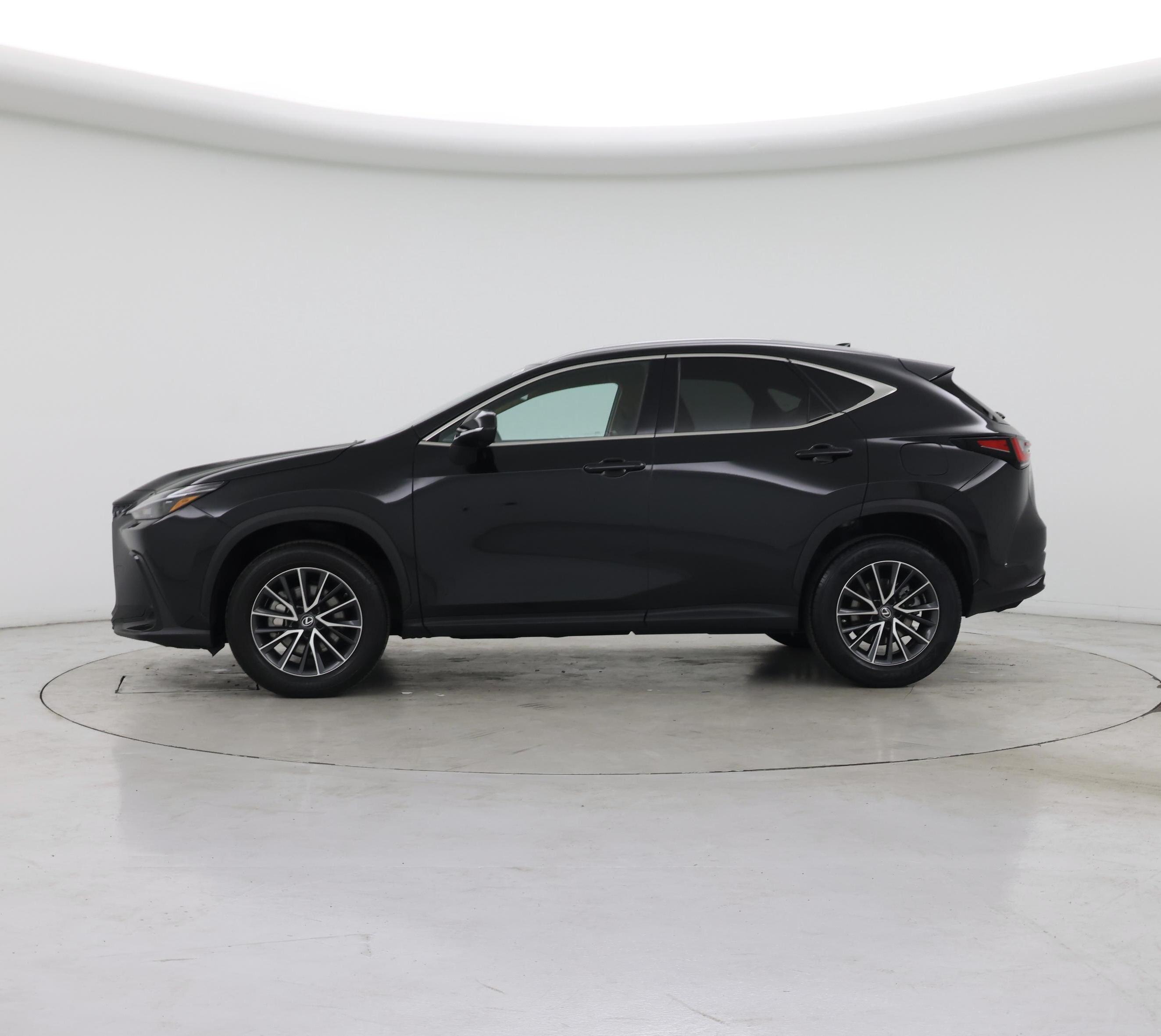 Thumbnail: 2023 Lexus NX - 3