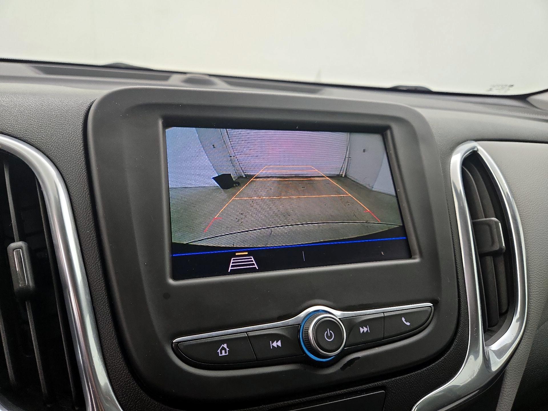 Thumbnail: 2021 Chevrolet Equinox - 14