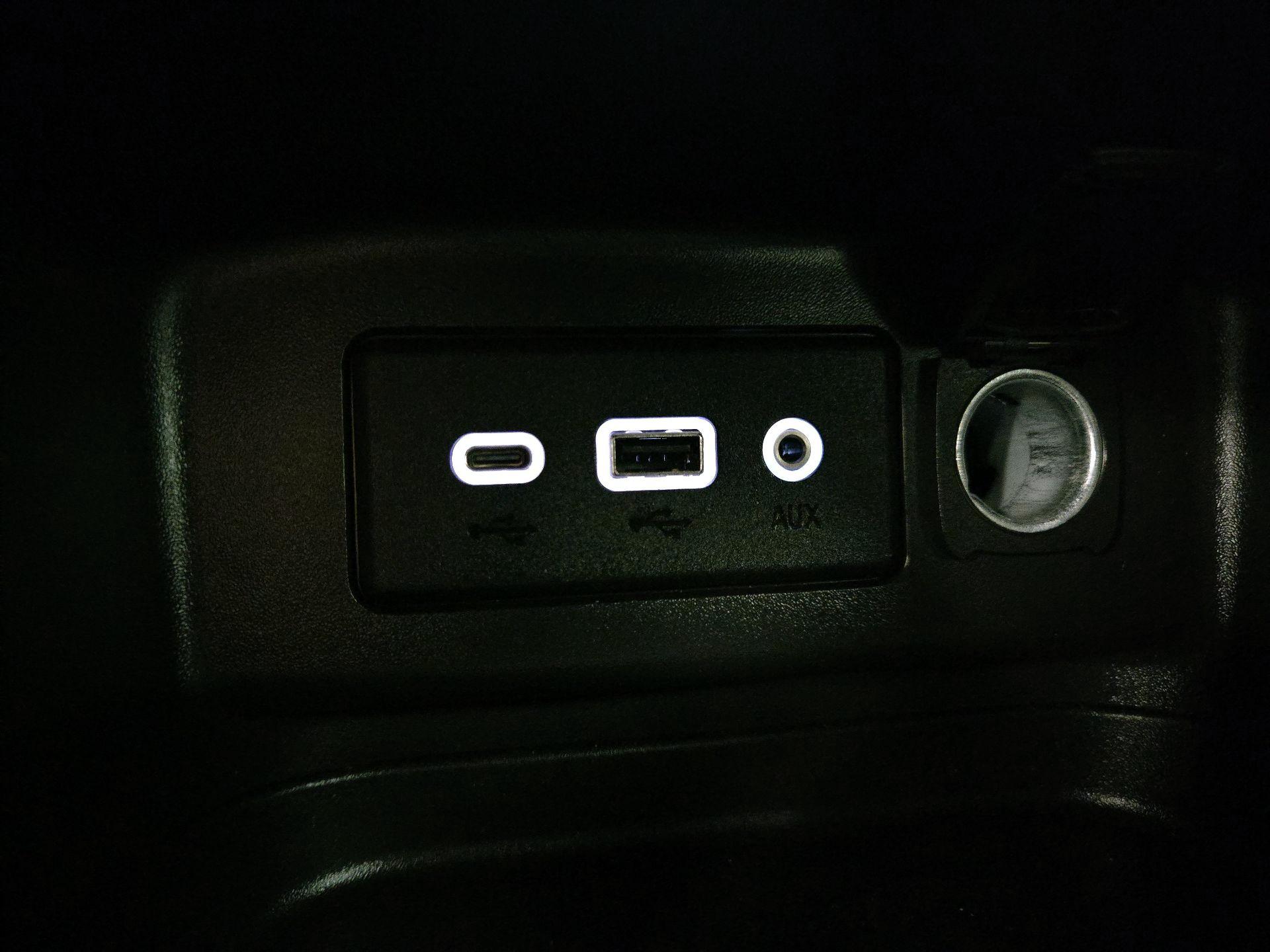 Thumbnail: 2021 Chevrolet Equinox - 18