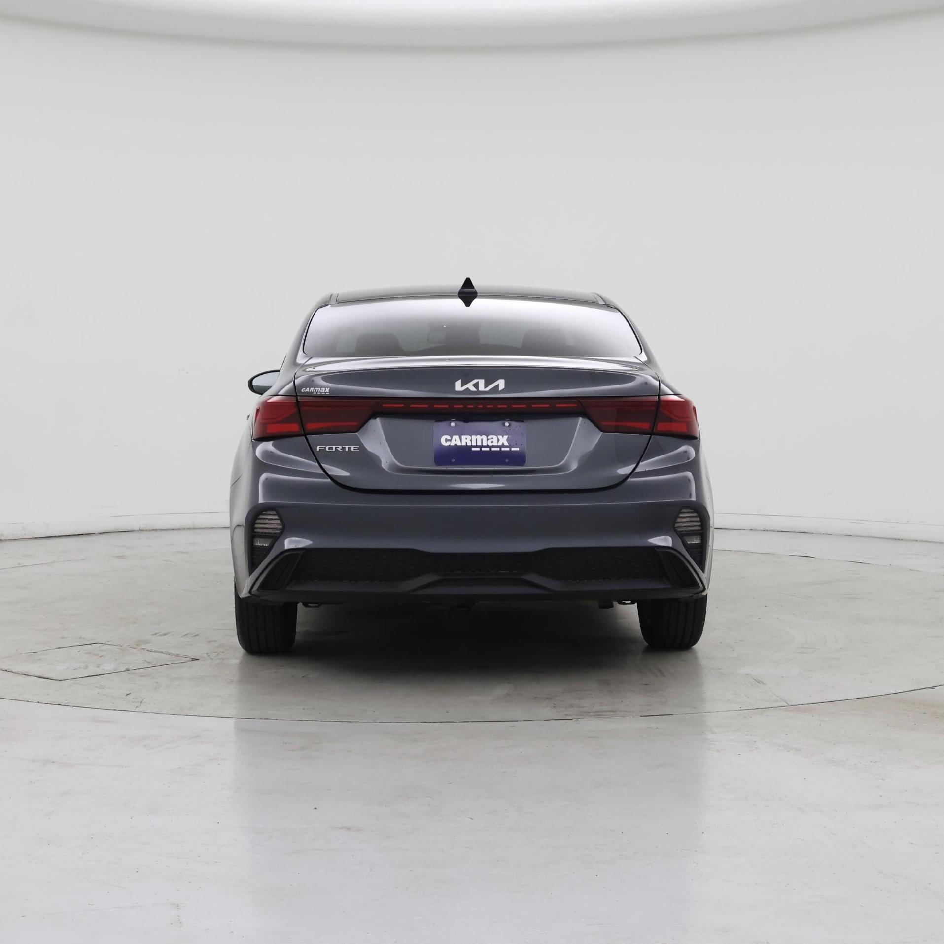 Thumbnail: 2022 Kia Forte - 6