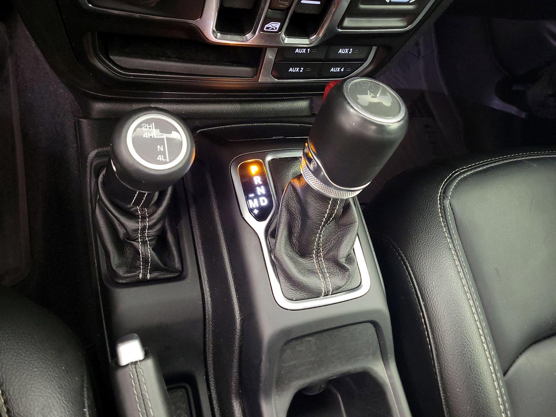 Thumbnail: 2022 Jeep Wrangler - 17