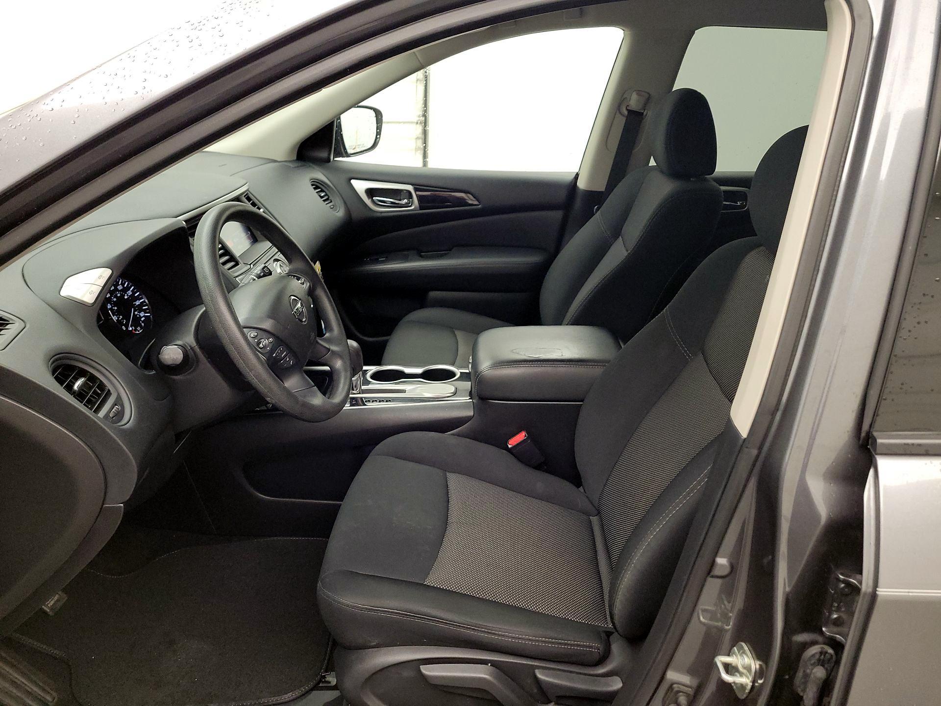 Thumbnail: 2020 Nissan Pathfinder - 11