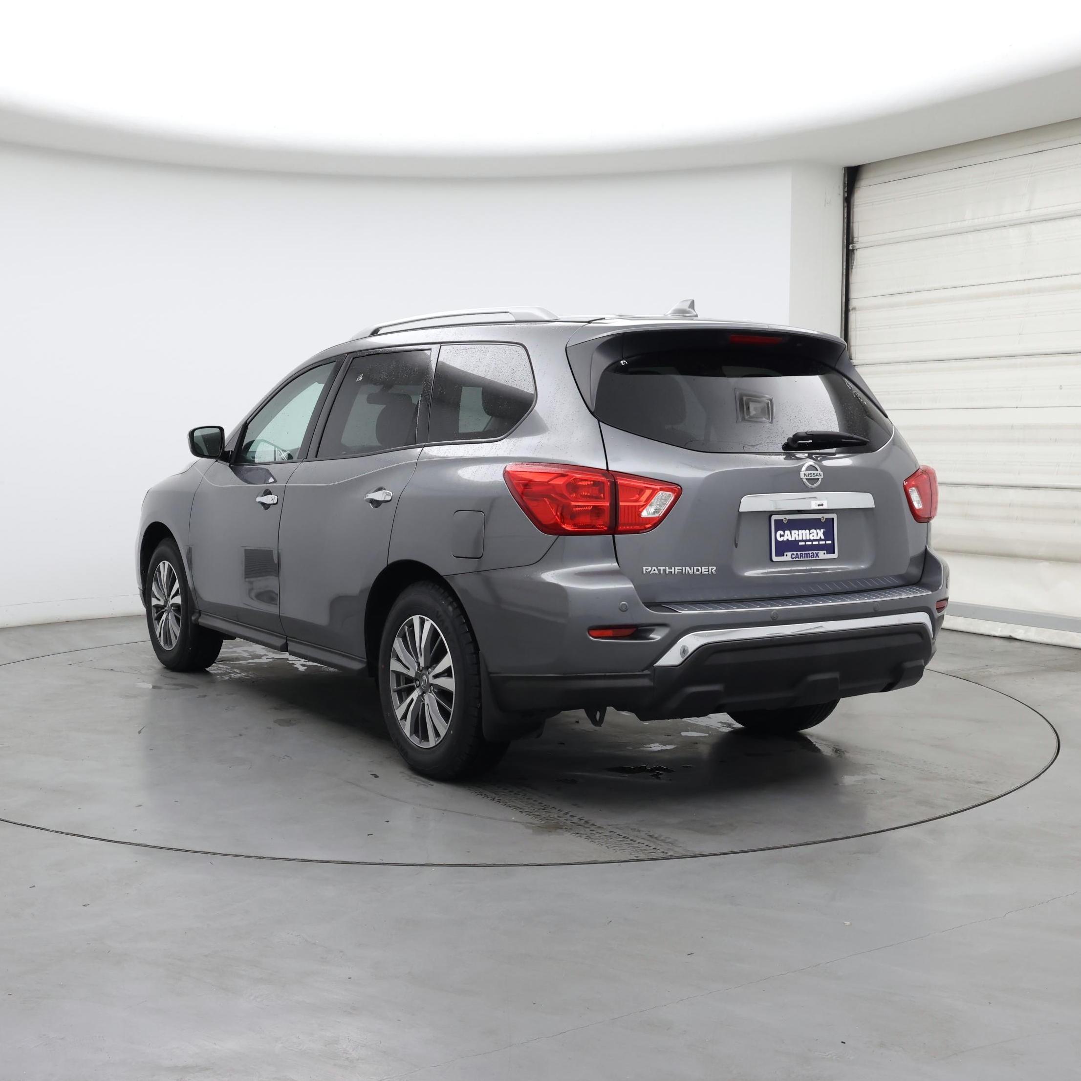 Thumbnail: 2020 Nissan Pathfinder - 2