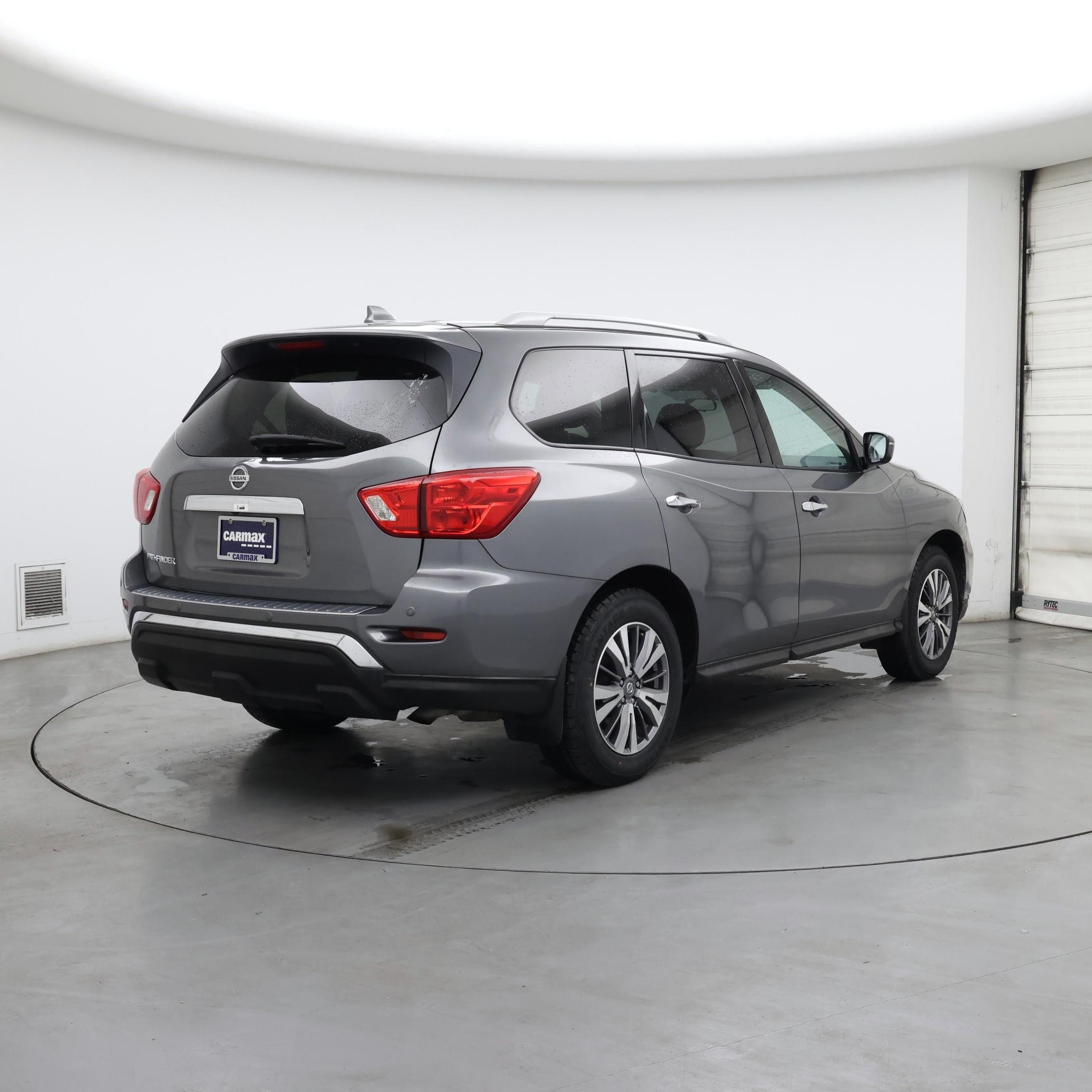 Thumbnail: 2020 Nissan Pathfinder - 8