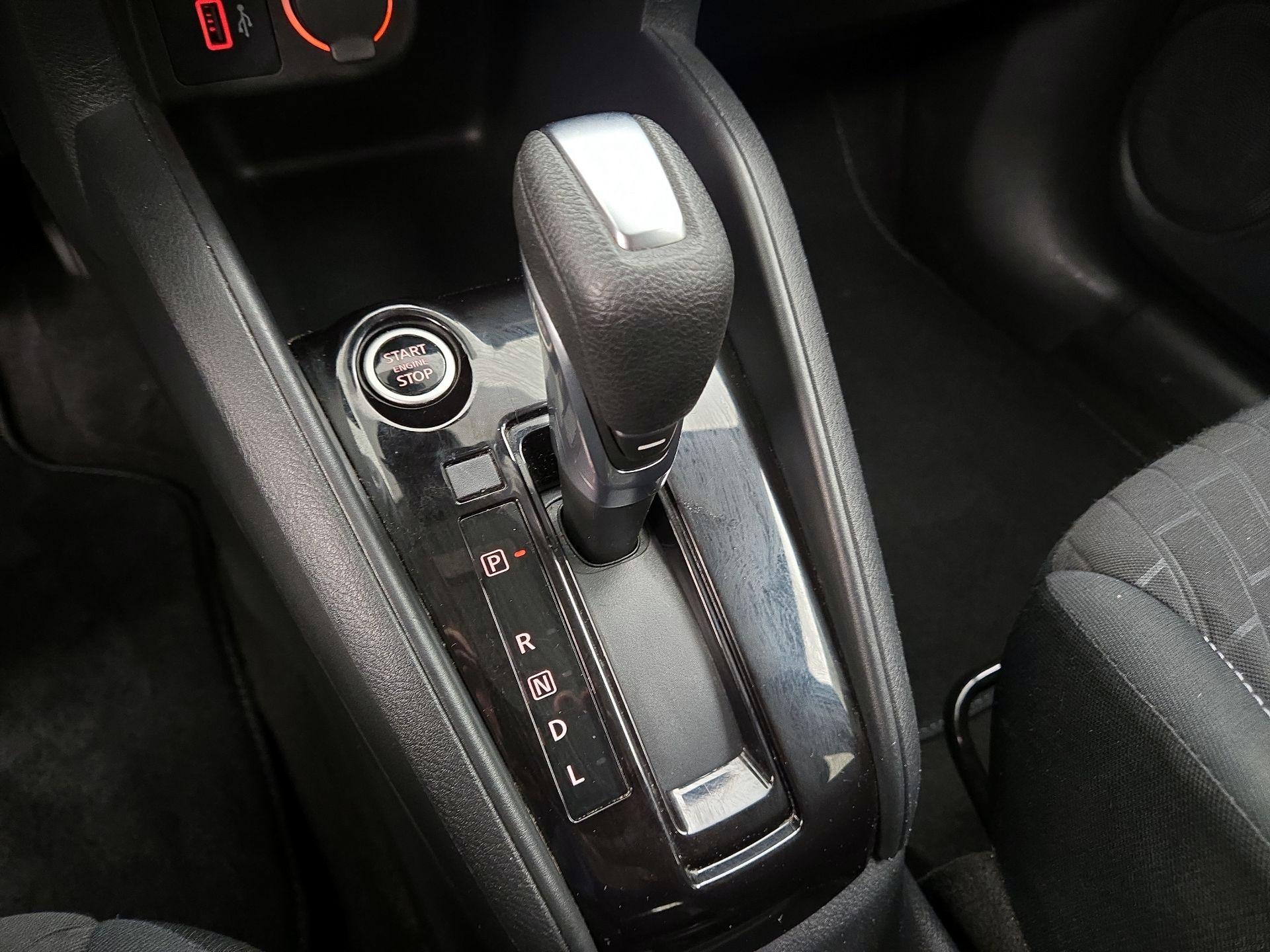 Thumbnail: 2022 Nissan Kicks - 17