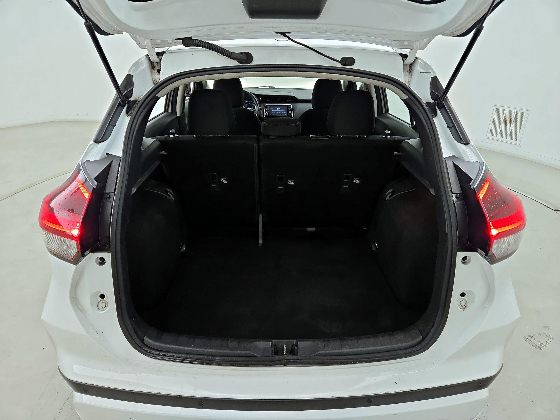 Thumbnail: 2022 Nissan Kicks - 20