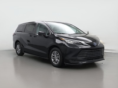 2022 Toyota Sienna Hybrid LE