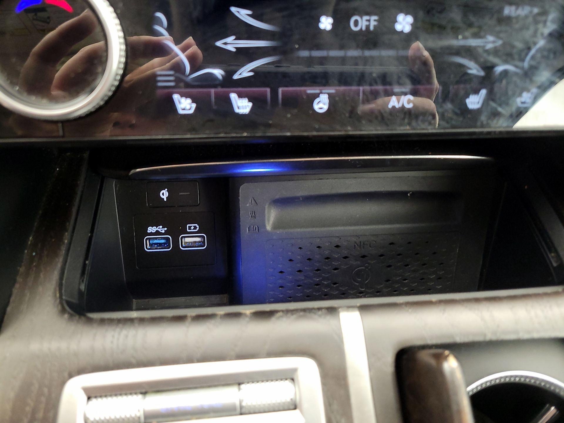 Thumbnail: 2021 Genesis GV80 - 18