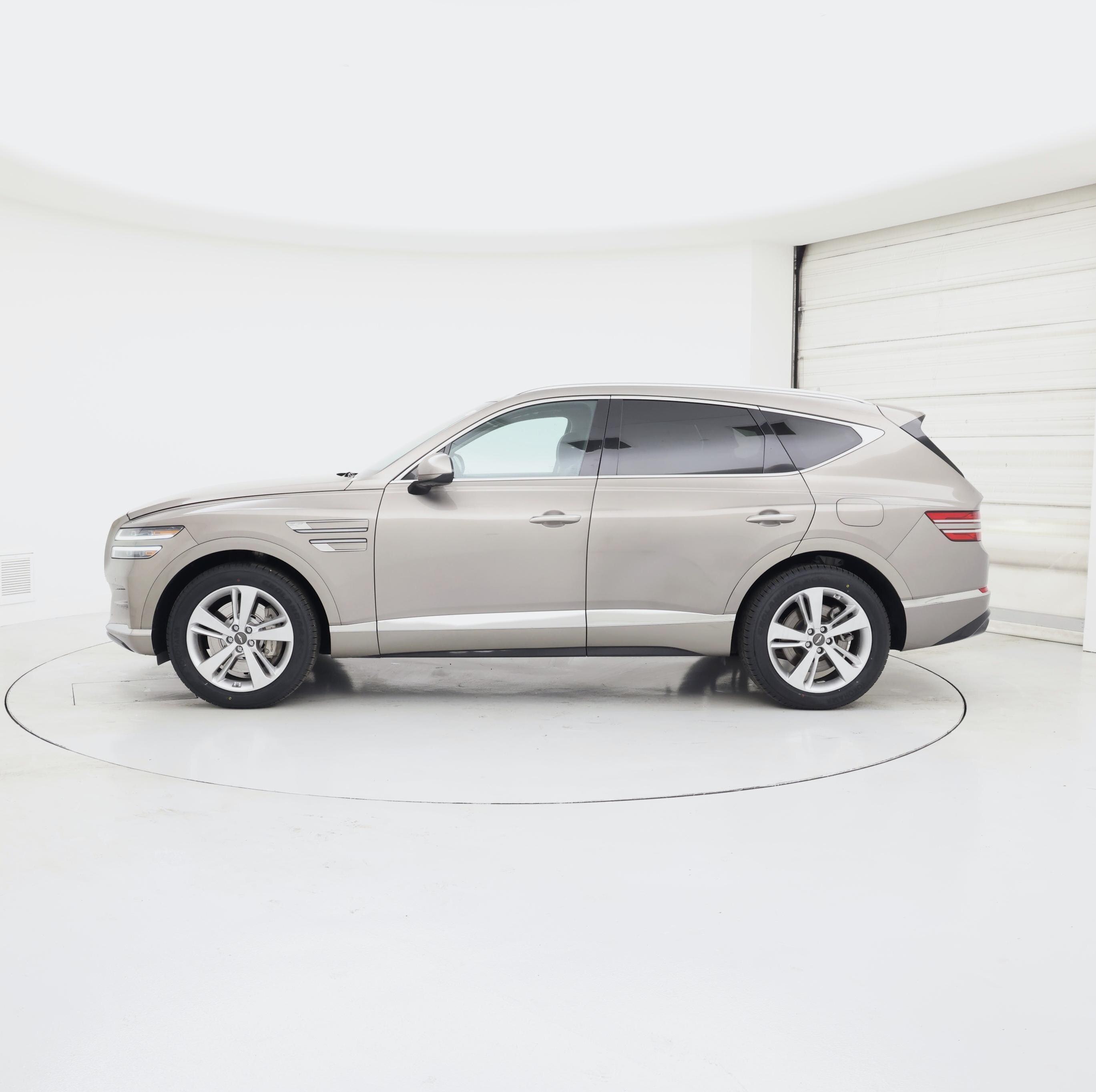 Thumbnail: 2021 Genesis GV80 - 3