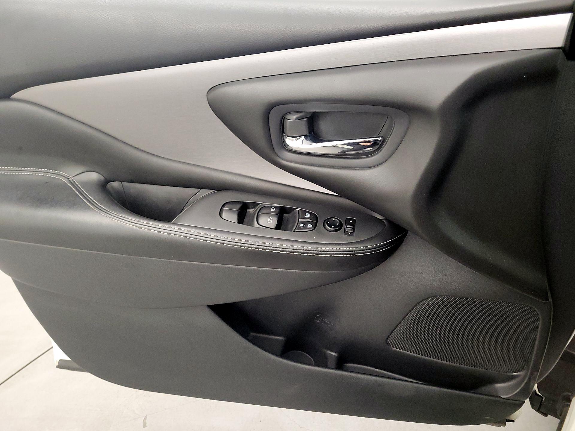 Thumbnail: 2020 Nissan Murano - 12