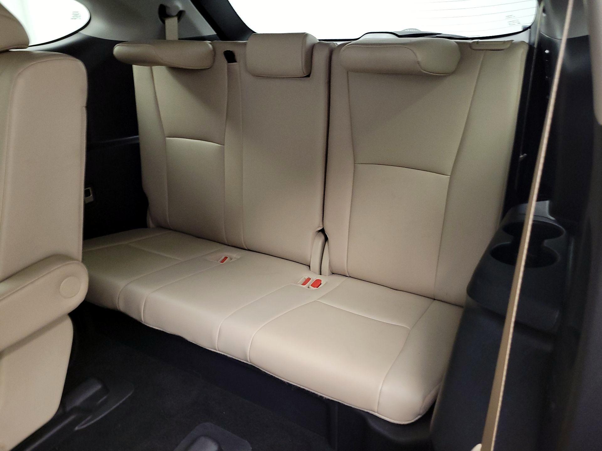 Thumbnail: 2022 Toyota Highlander - 20