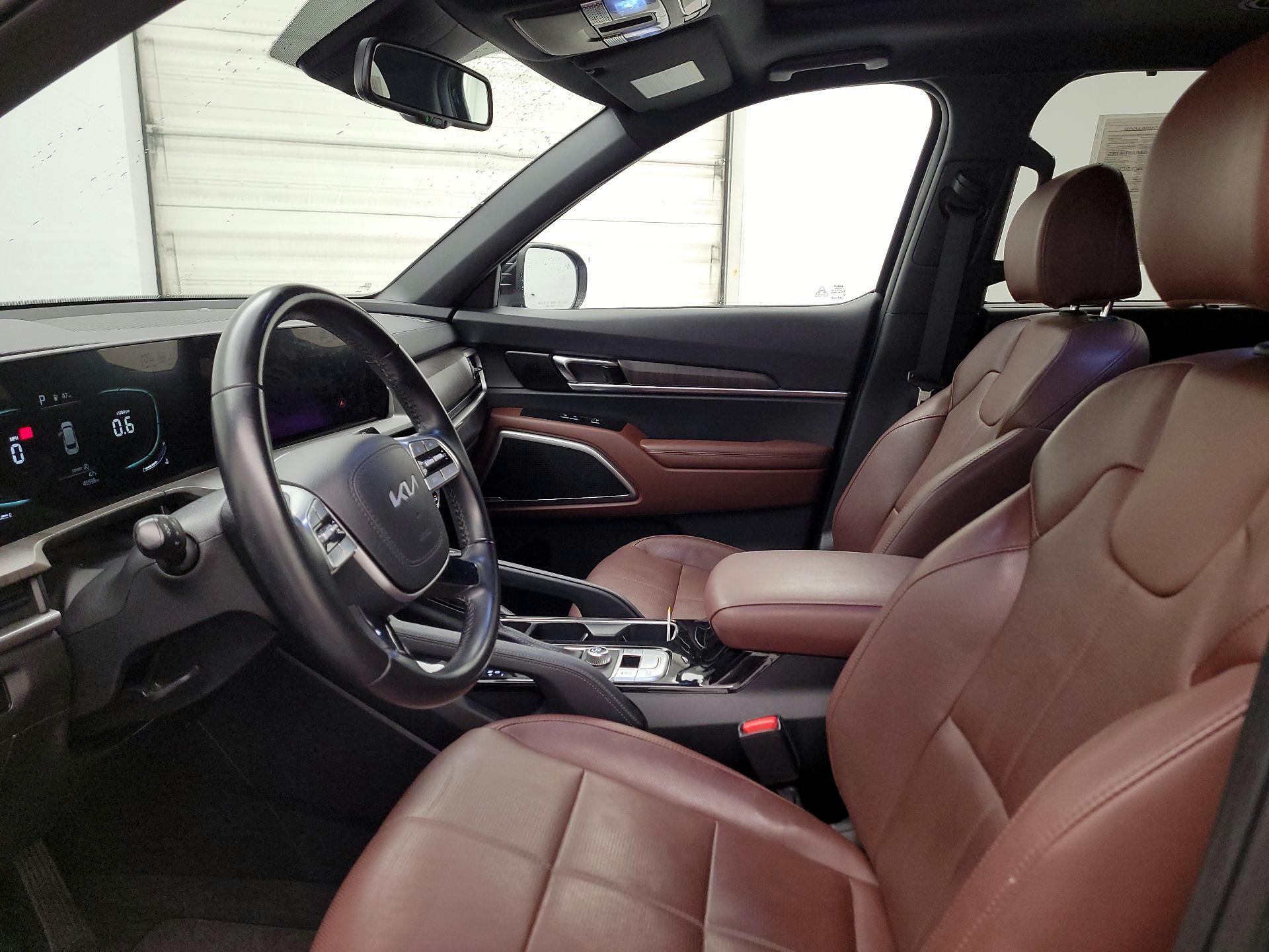 Thumbnail: 2023 Kia Telluride - 11