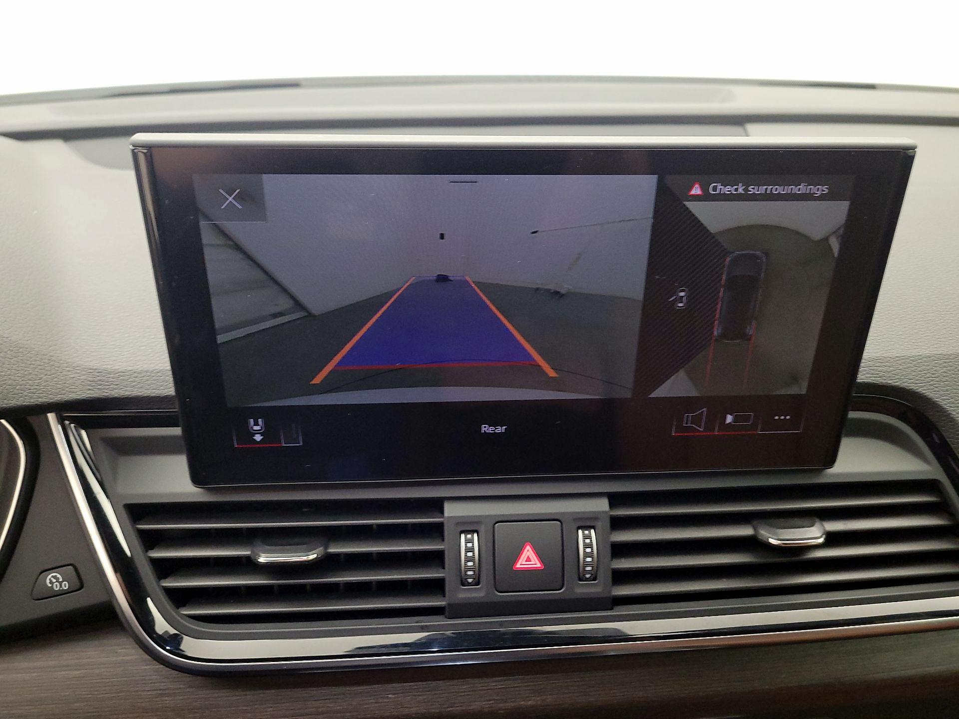 Thumbnail: 2023 Audi Q5 - 14