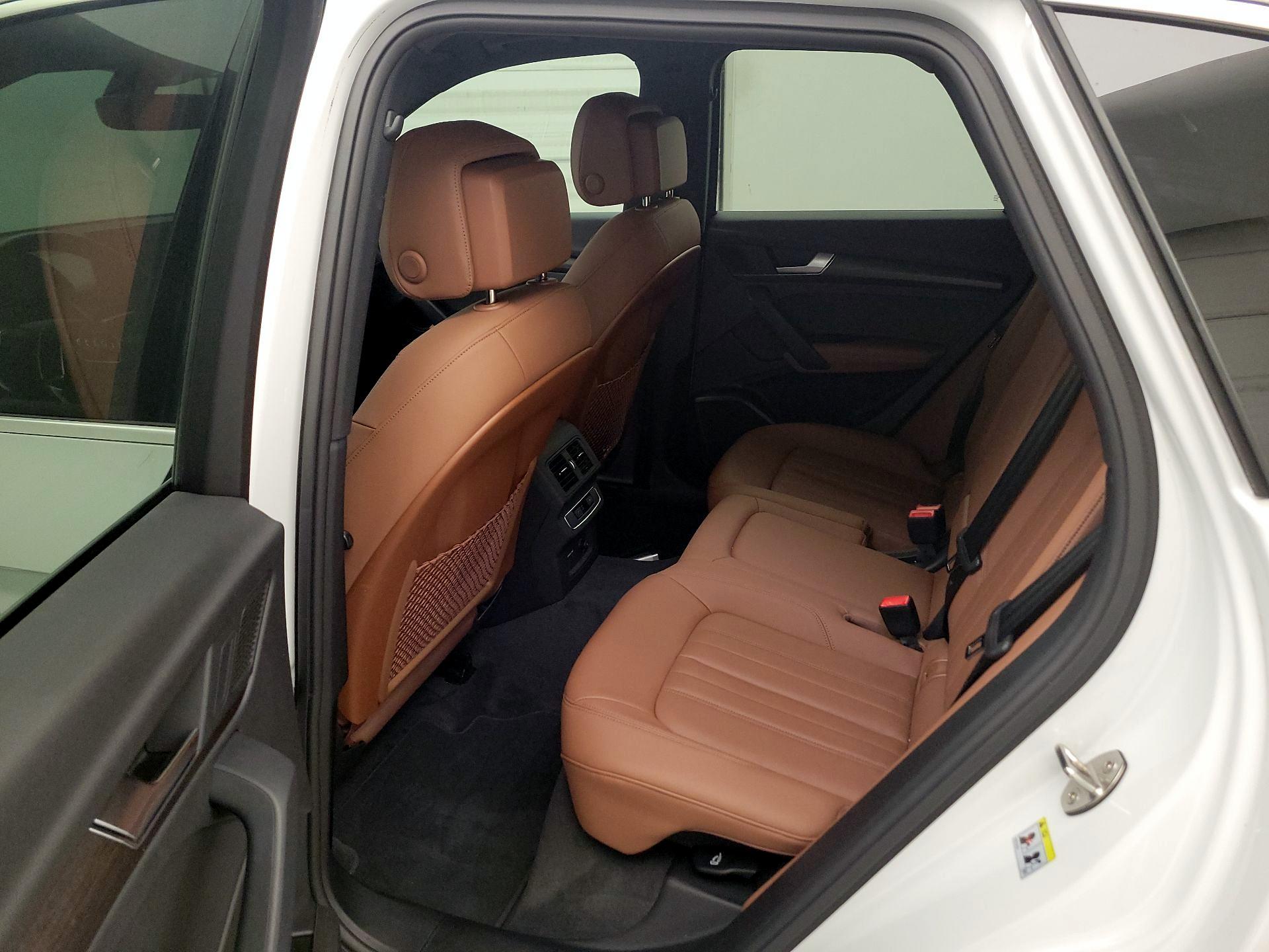 Thumbnail: 2023 Audi Q5 - 19