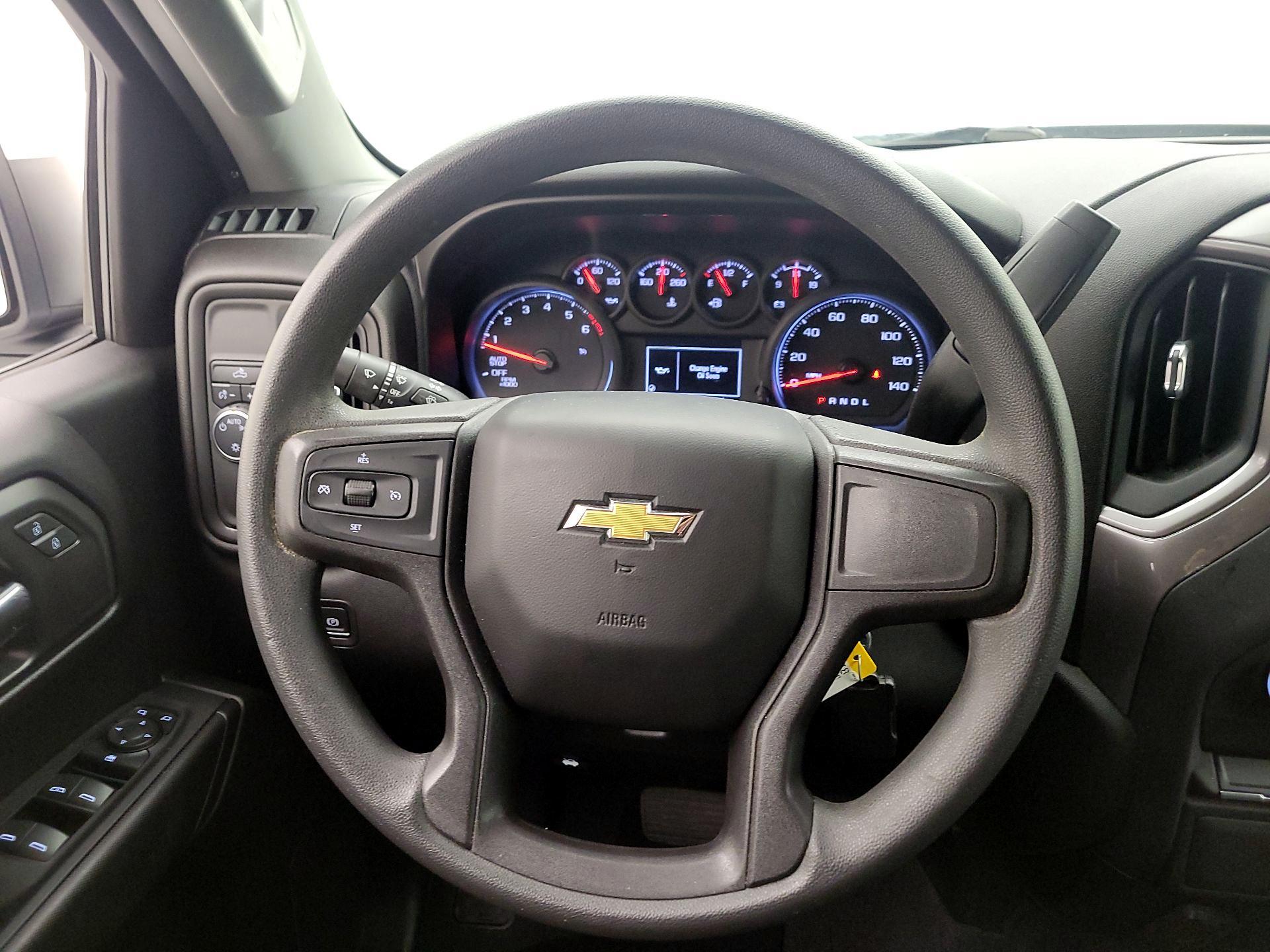 Thumbnail: 2021 Chevrolet Silverado 1500 - 10