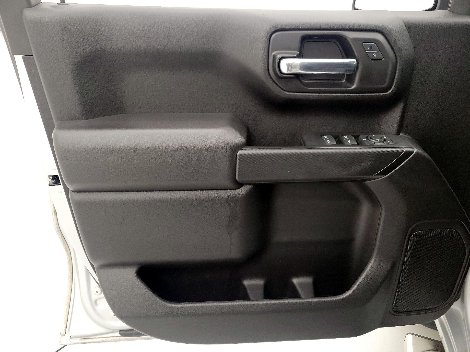 Thumbnail: 2021 Chevrolet Silverado 1500 - 12