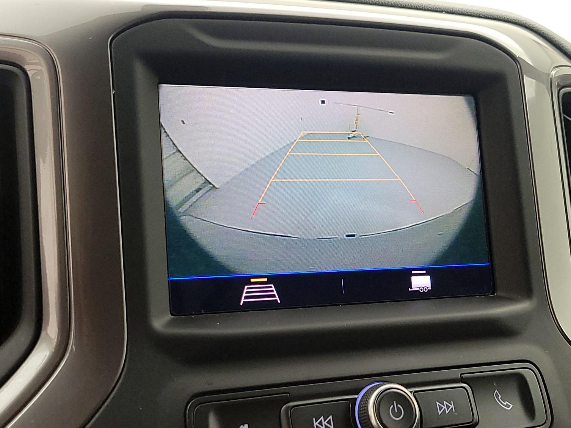 Thumbnail: 2021 Chevrolet Silverado 1500 - 14