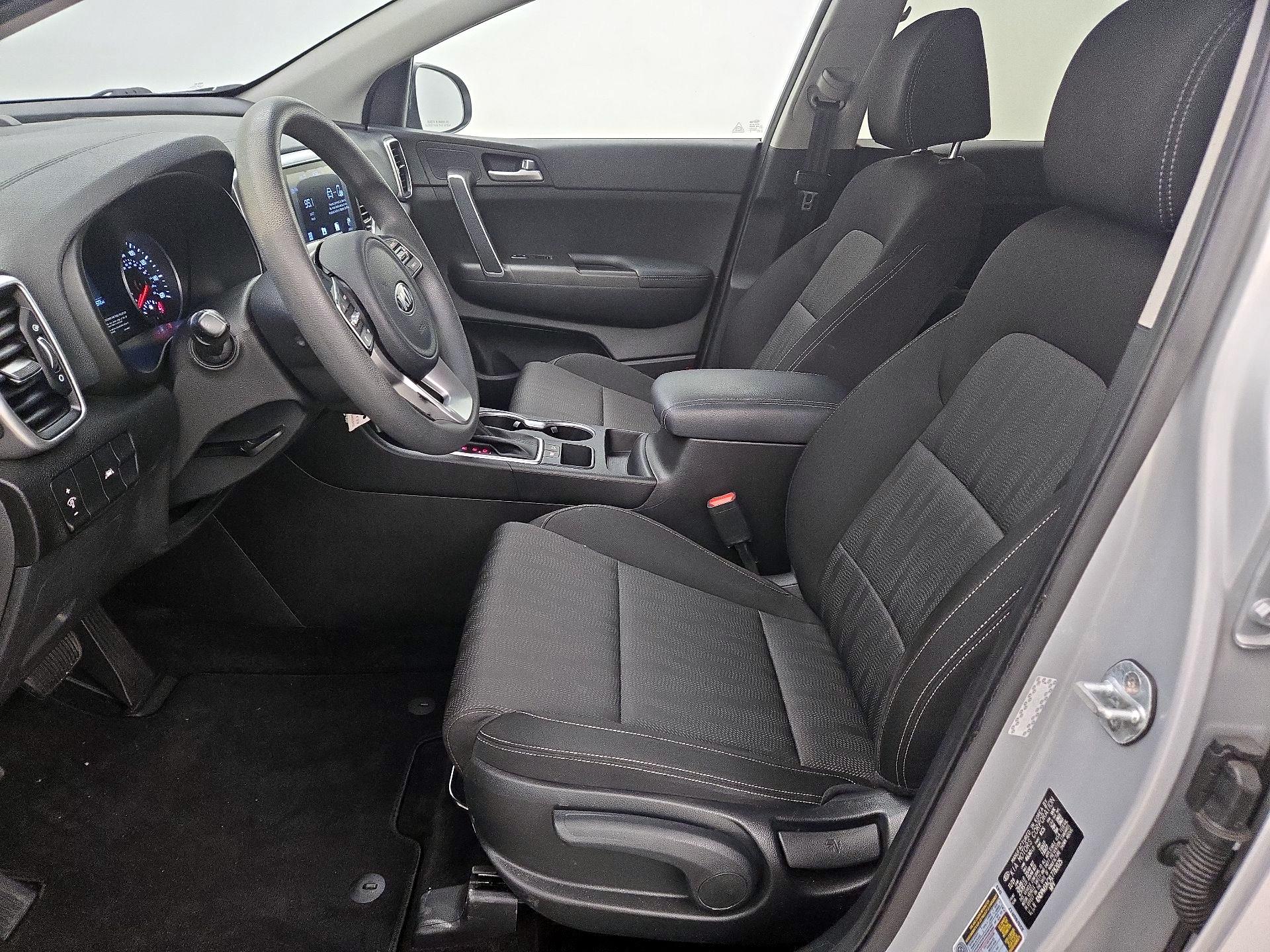 Thumbnail: 2020 Kia Sportage - 11