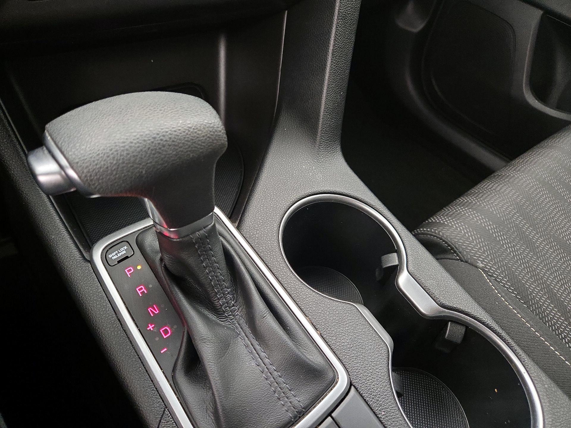 Thumbnail: 2020 Kia Sportage - 17