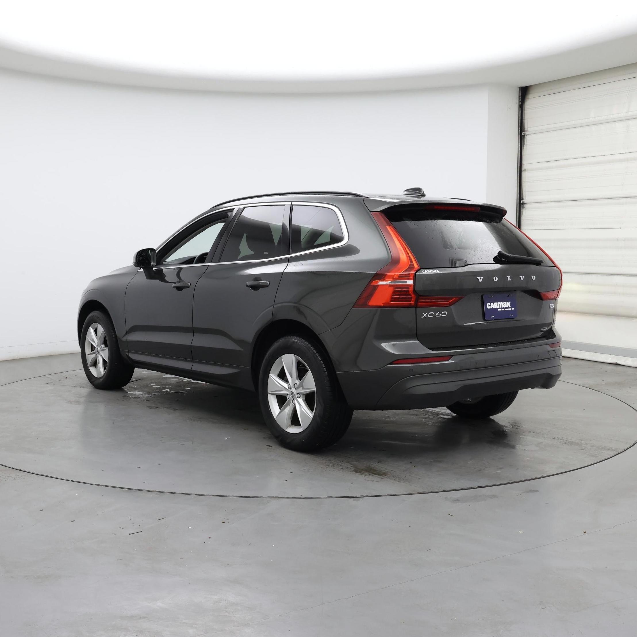 Thumbnail: 2022 Volvo XC60 - 2