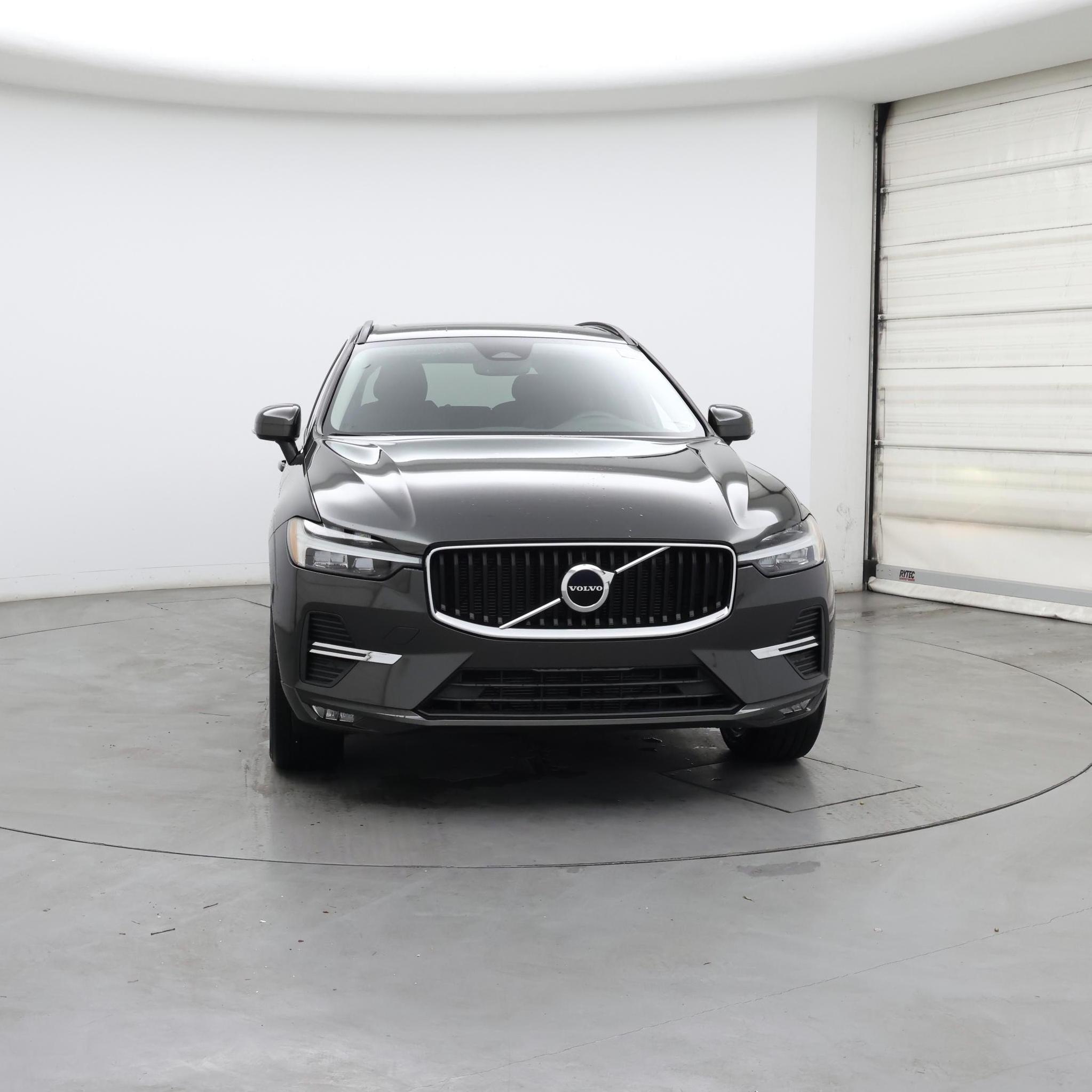 Thumbnail: 2022 Volvo XC60 - 5