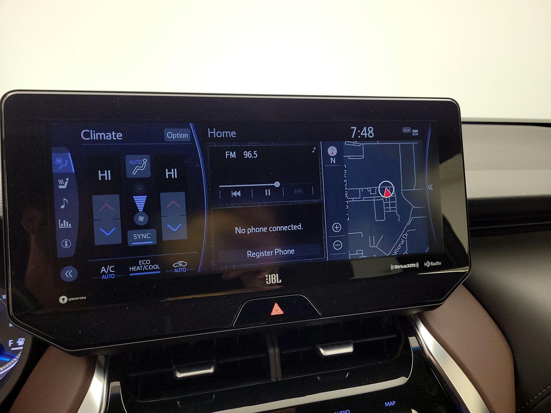 Thumbnail: 2022 Toyota Venza - 13