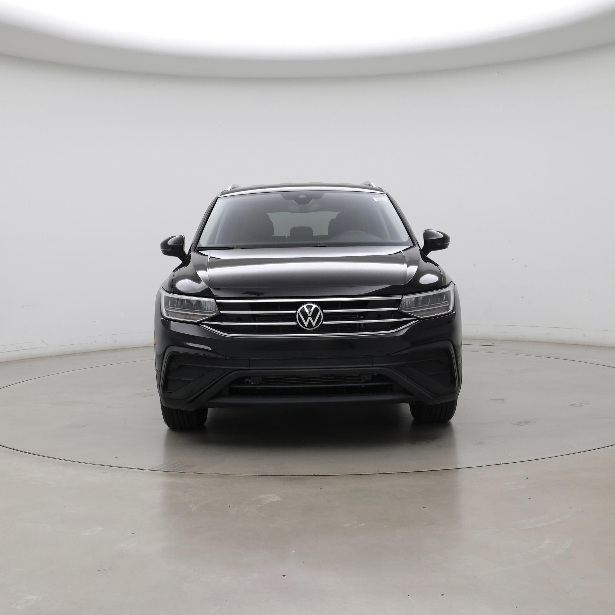 Thumbnail: 2023 Volkswagen Tiguan - 5