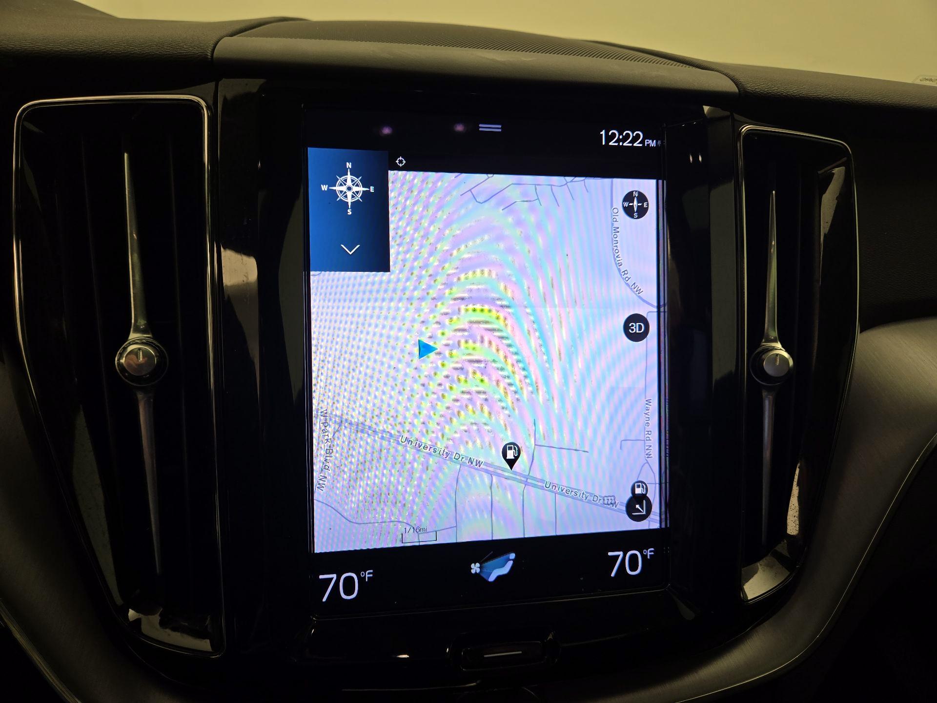 Thumbnail: 2021 Volvo XC60 - 14