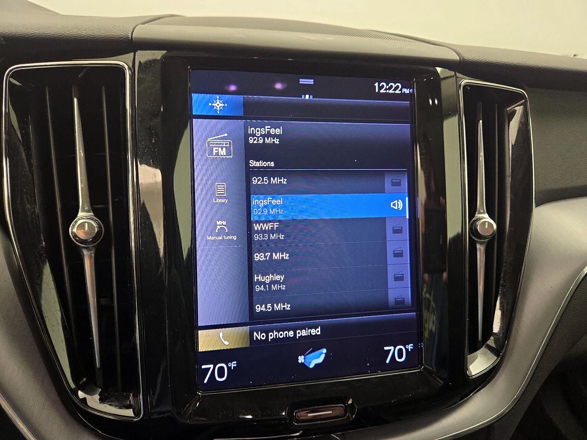 Thumbnail: 2021 Volvo XC60 - 16