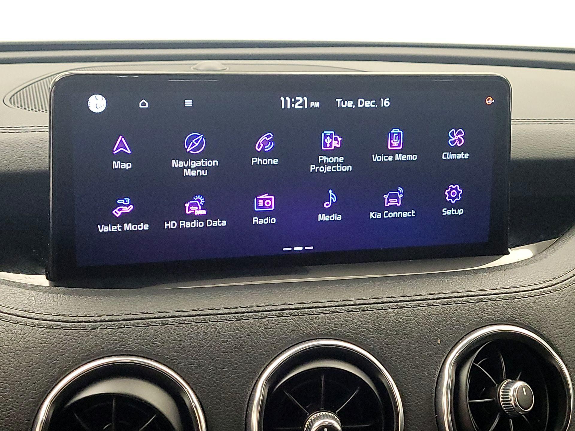 Thumbnail: 2023 Kia Stinger - 15