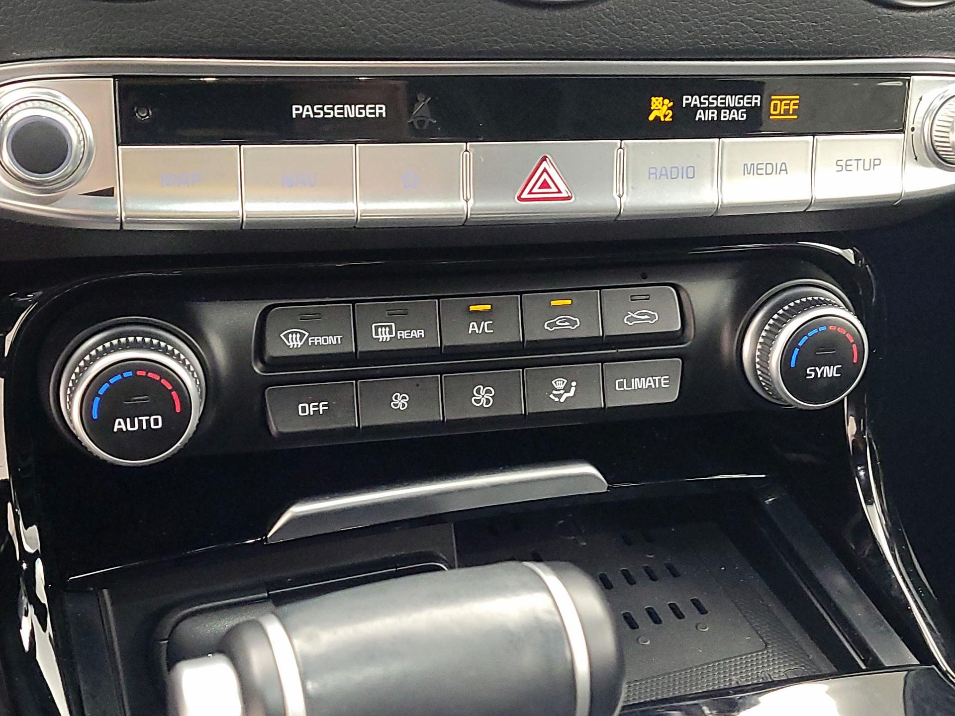 Thumbnail: 2023 Kia Stinger - 16