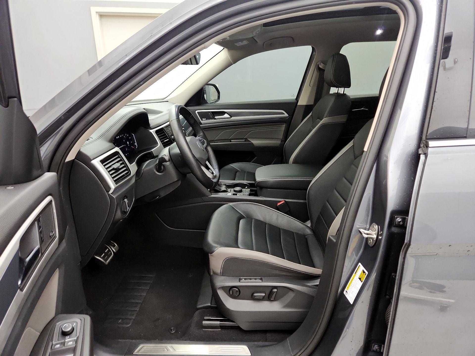 Thumbnail: 2022 Volkswagen Atlas - 11