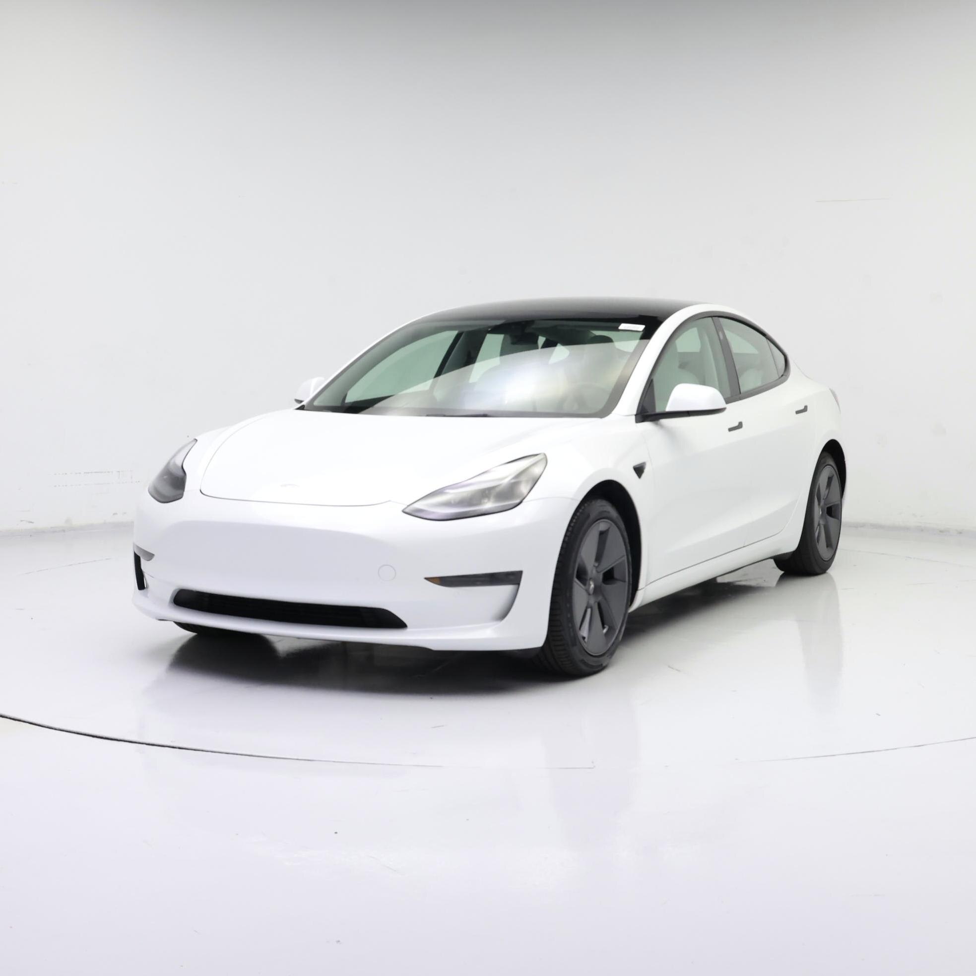 Thumbnail: 2022 Tesla Model 3 - 4