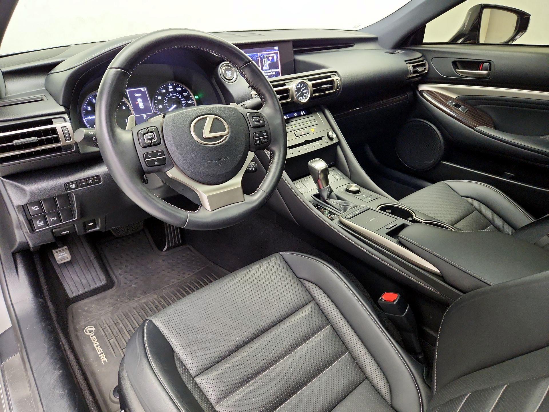 Thumbnail: 2019 Lexus RC - 9