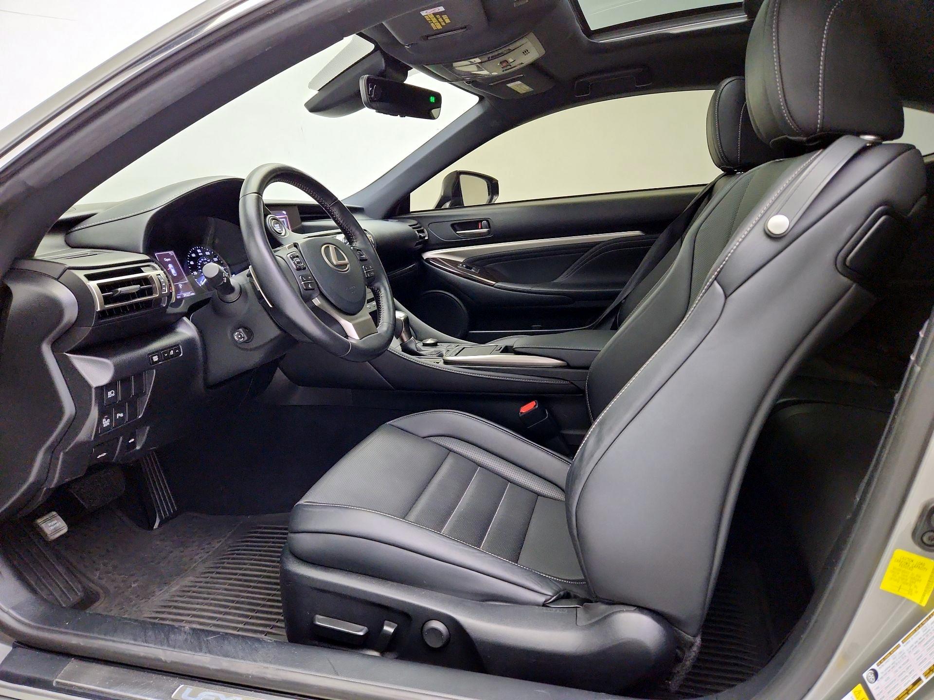 Thumbnail: 2019 Lexus RC - 11