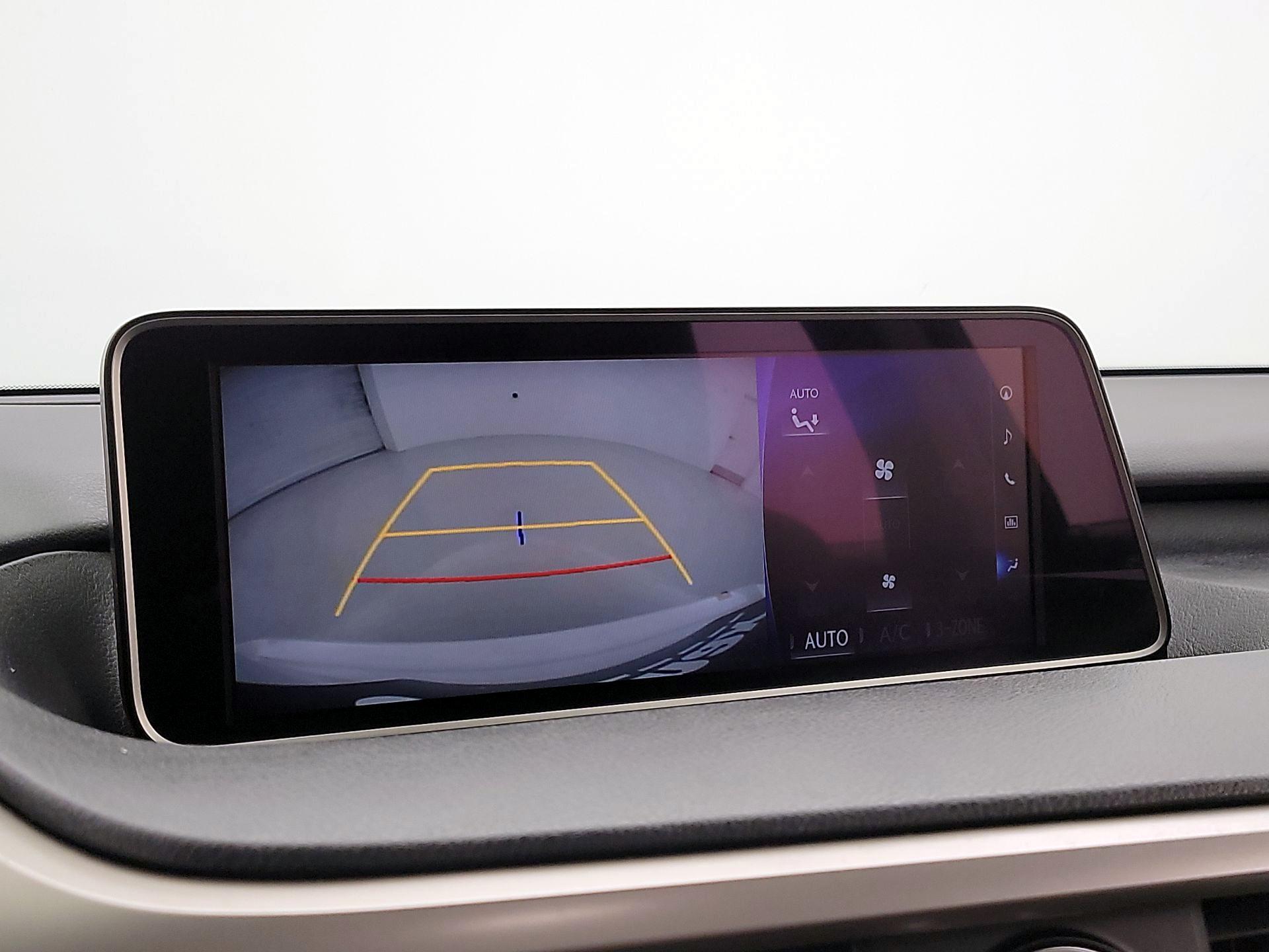 Thumbnail: 2018 Lexus RX - 15